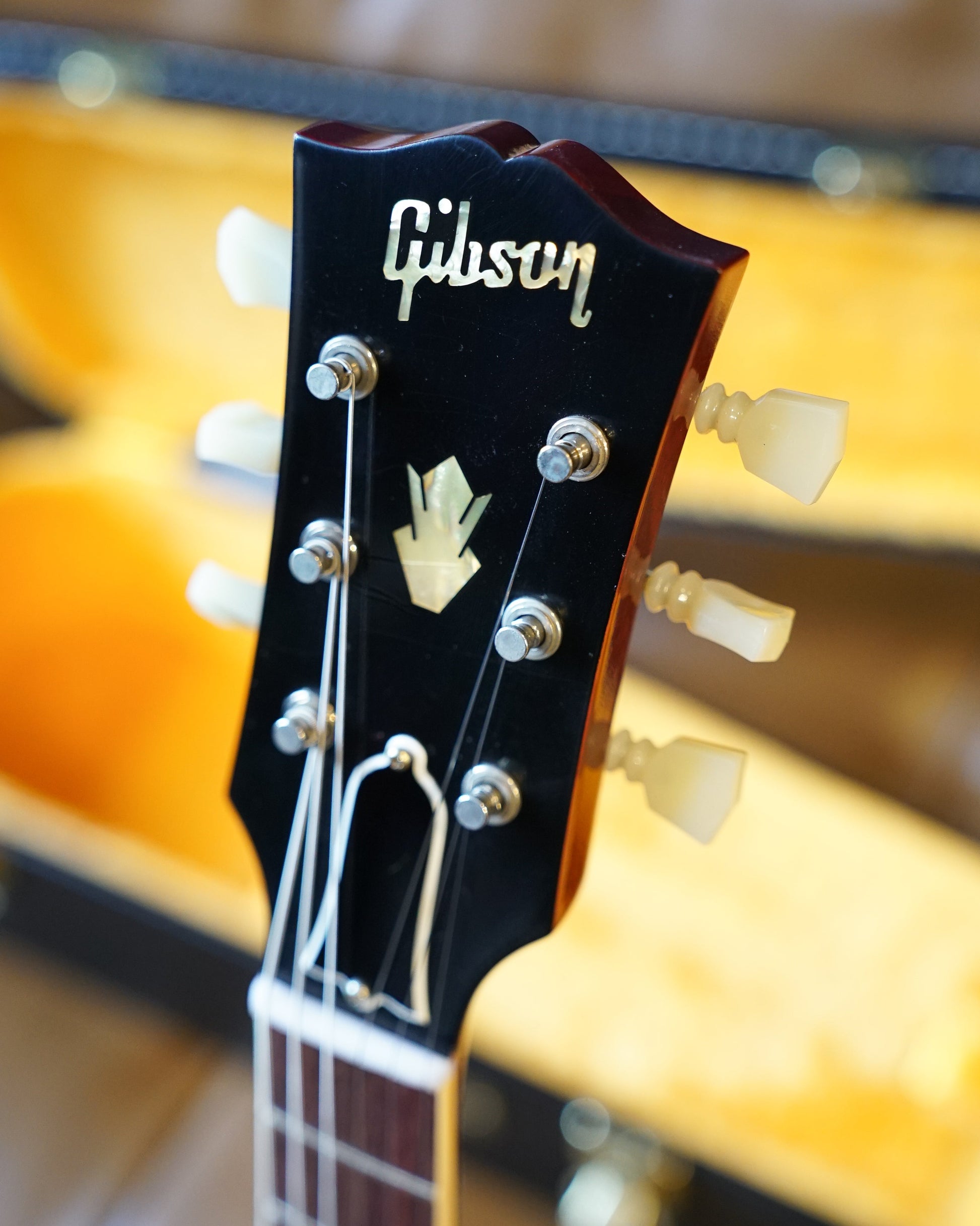 Gibson Murphy Lab 1964 ES-335 Ultra Light Aged, 60s Cherry