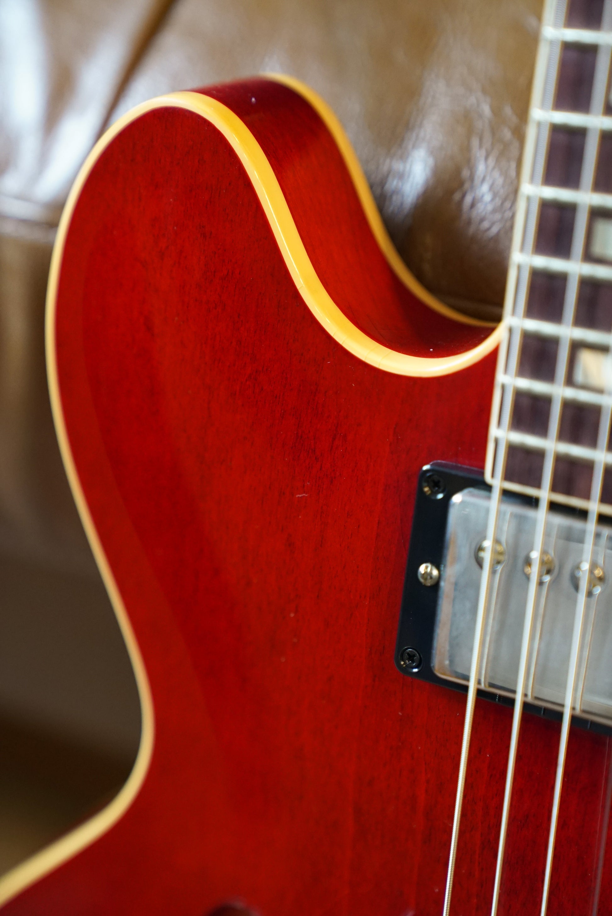 Gibson Murphy Lab 1964 ES-335 Ultra Light Aged, 60s Cherry