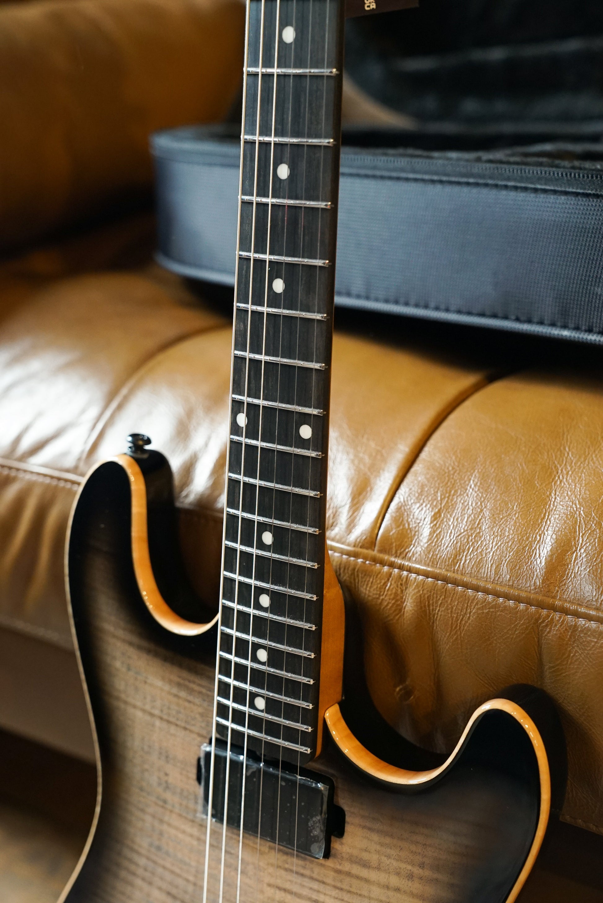 Music Man Sabre Guitar HT HH - Blackout