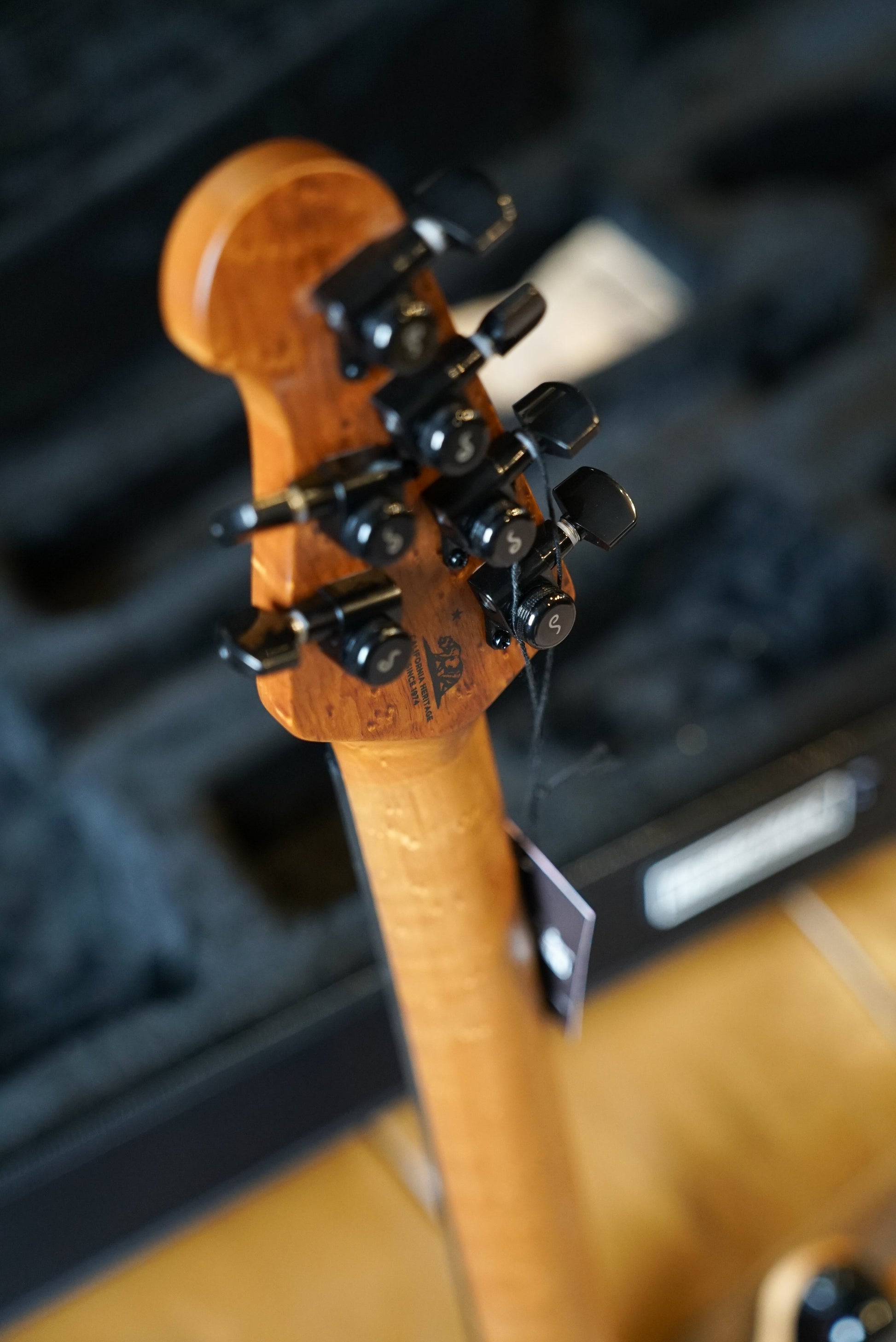 Music Man Sabre Guitar HT HH - Blackout