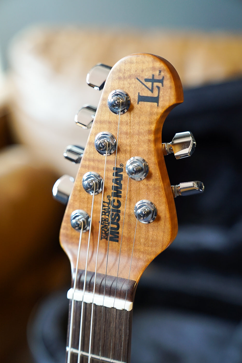 Music Man Luke 4 HSS - Black Sparkle