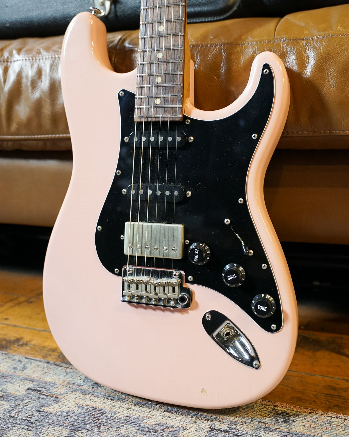 Pre-Owned Suhr Custom Classic Antique HSS Shell Pink w/Case "2022