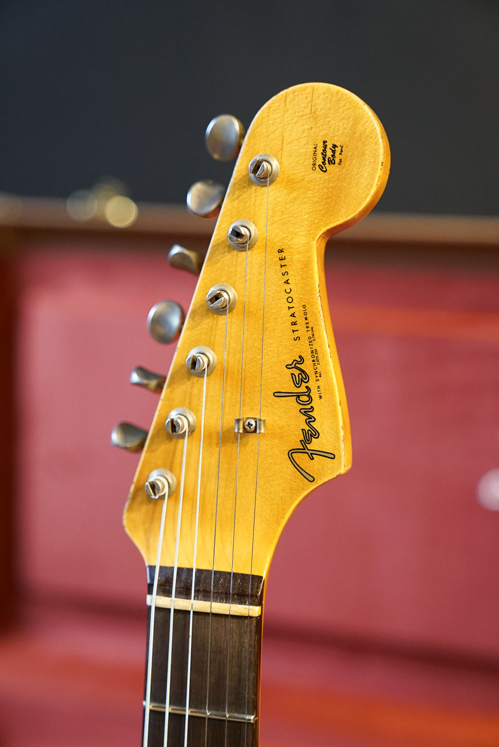 Fender Custom Shop '62 Stratocaster Heavy Relic, Tahitian Coral