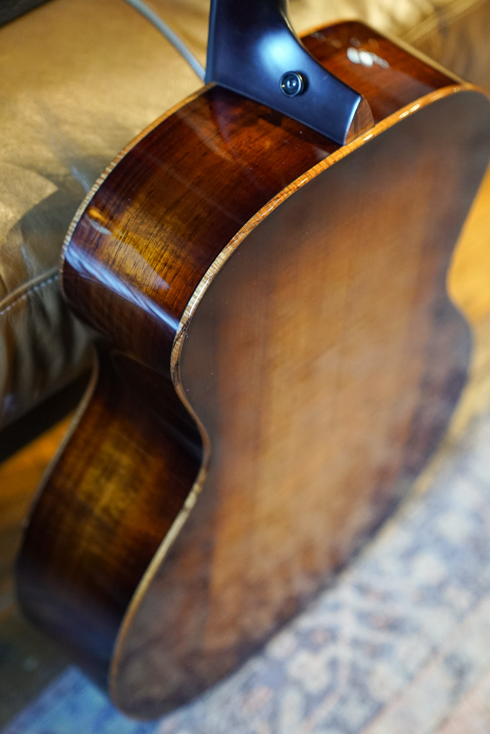 Taylor C24E B5044 Baritone-8, Custom GA, Blkwood T/B/S, Custom, LR Baggs Element VTC