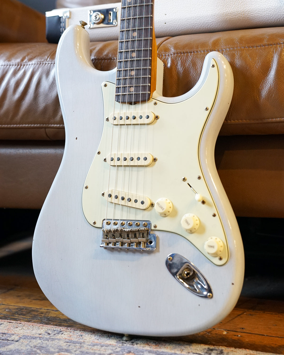 Fender Custom Shop '63 Stratocaster Roasted Paulownia, Trans Sonic Blue Journeyman Relic