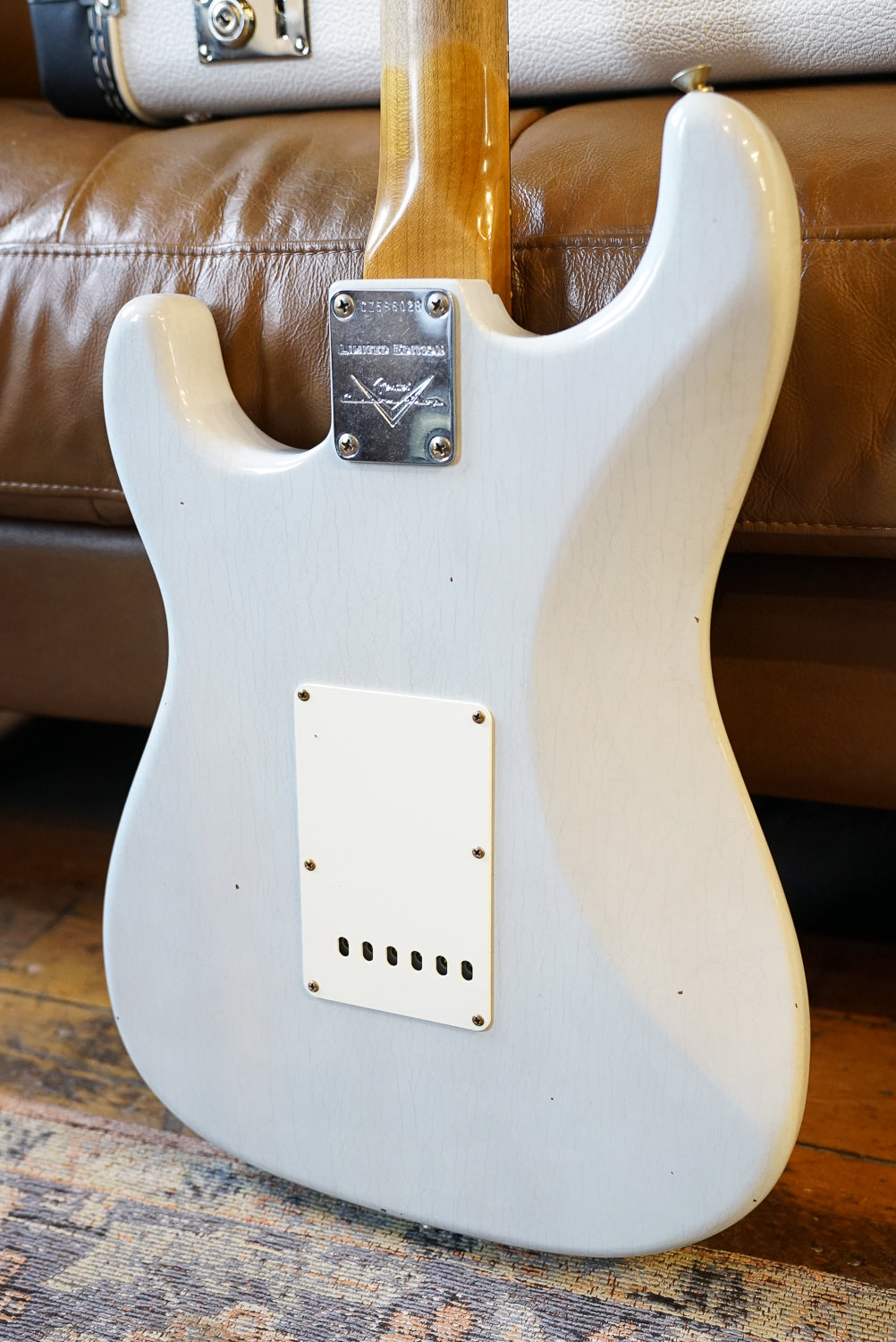 Fender Custom Shop '63 Stratocaster Roasted Paulownia, Trans Sonic Blue Journeyman Relic