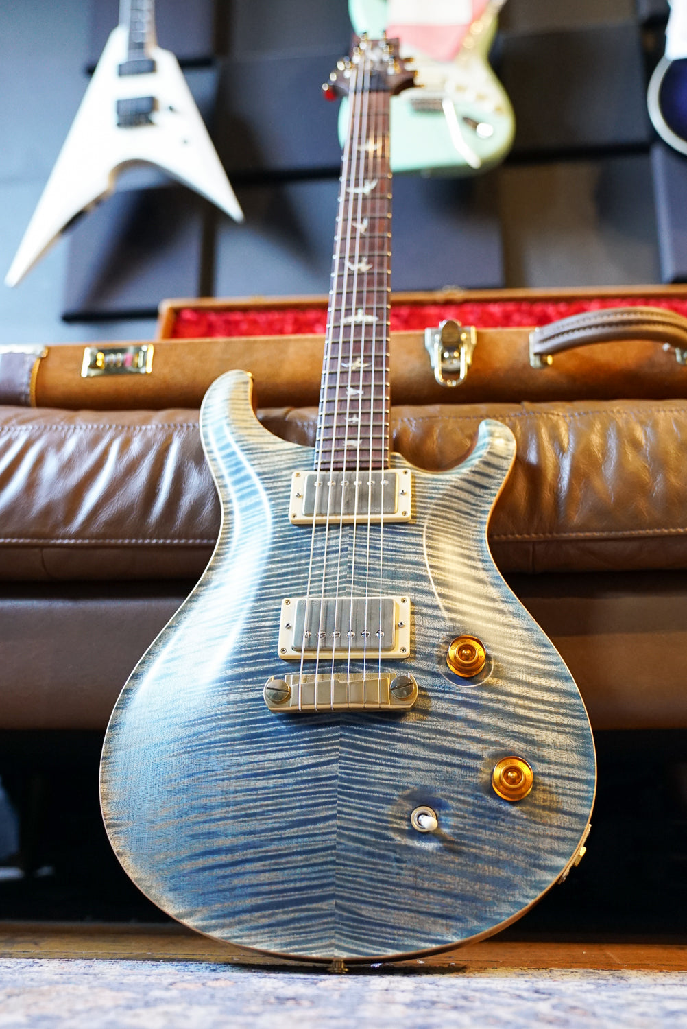 Pre-Owned PRS Modern Eagle, Faded Blue Jean "05 (Brazilian Rosewood Neck)