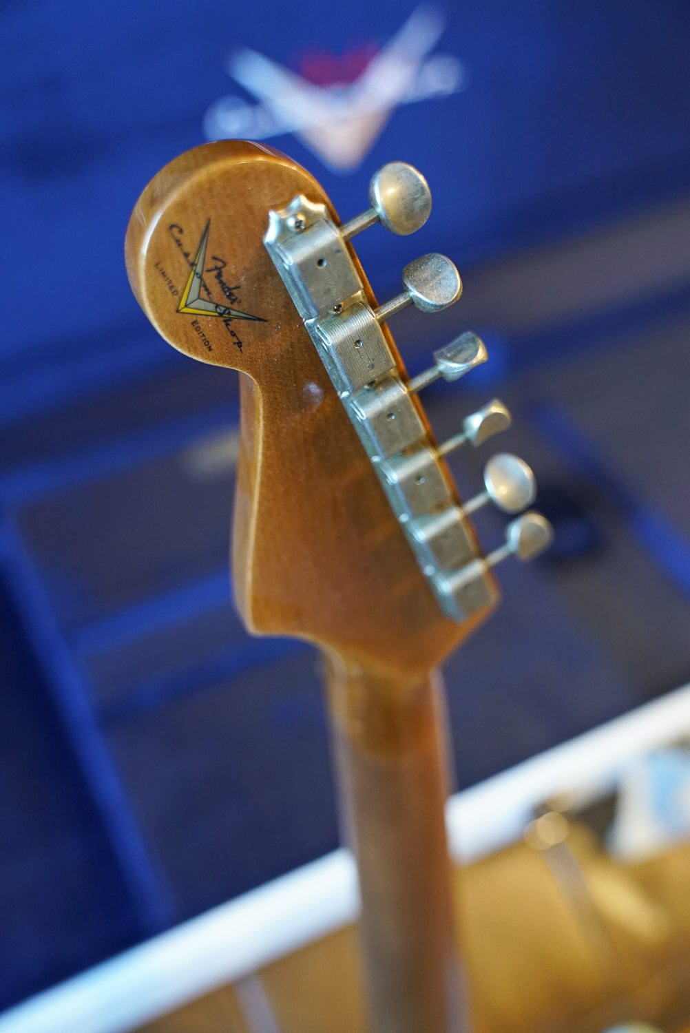 Fender Custom Shop Limited Edition '63 Stratocaster Roasted Paulownia Journeyman Relic, Trans Seafoam Green