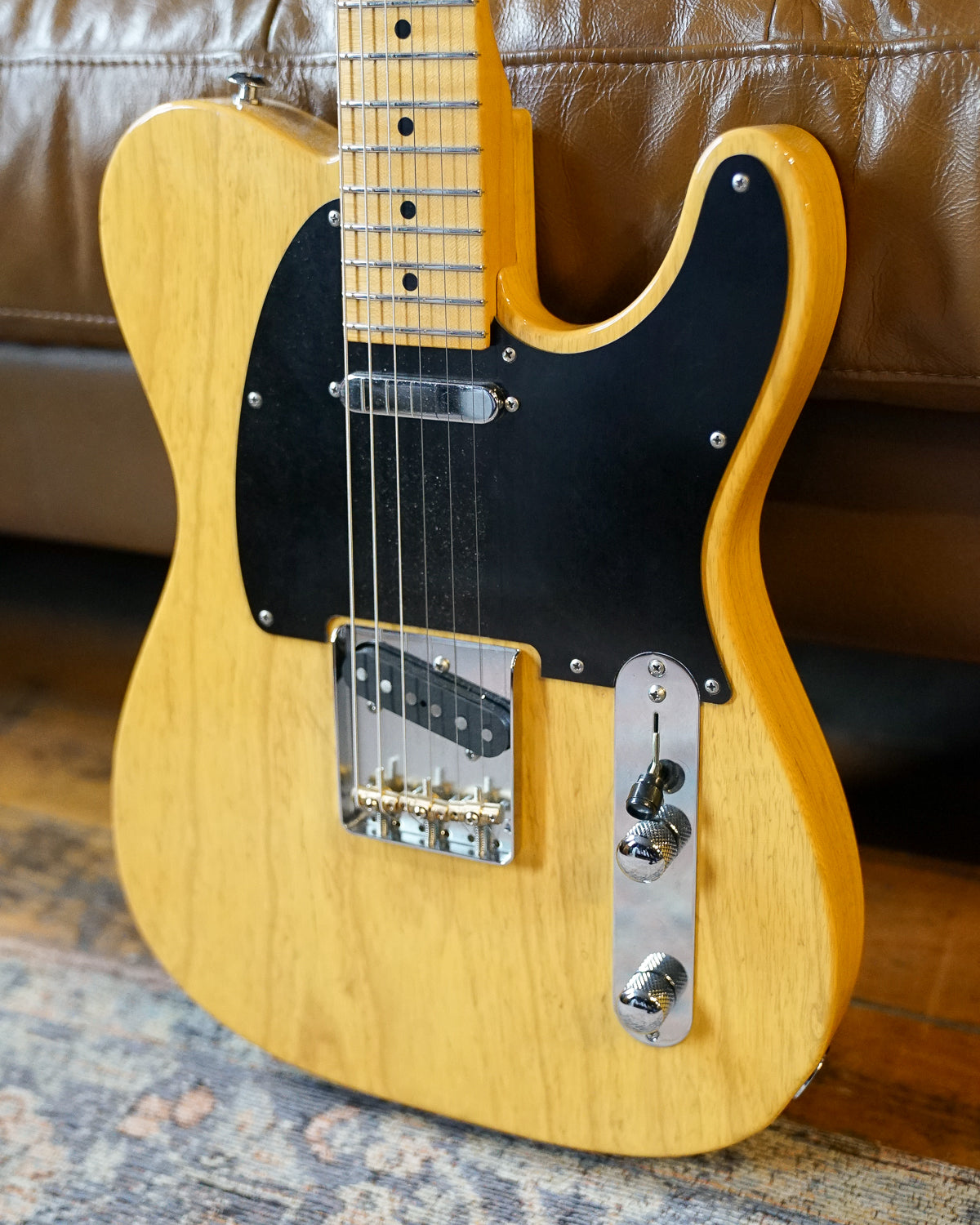 Pre-Owned Suhr Classic T Antique Trans Butterscotch