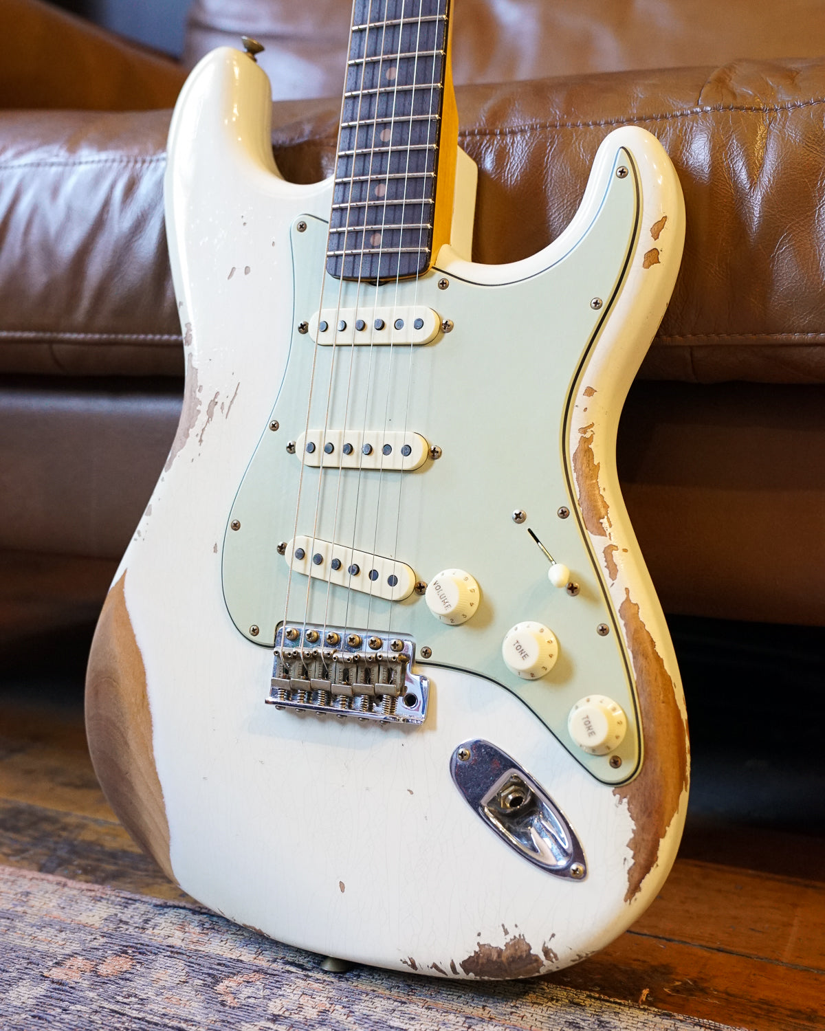 Fender Custom Shop '64 L-Series Stratocaster, Heavy Relic, Aged Olympic White