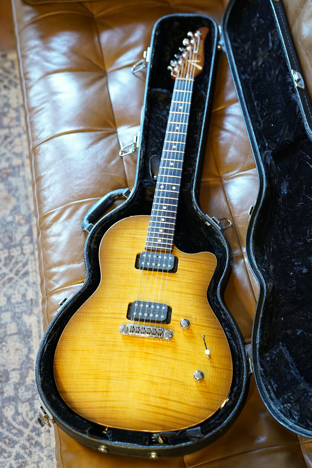 Pre-Owned Tom Anderson Atom "2007
