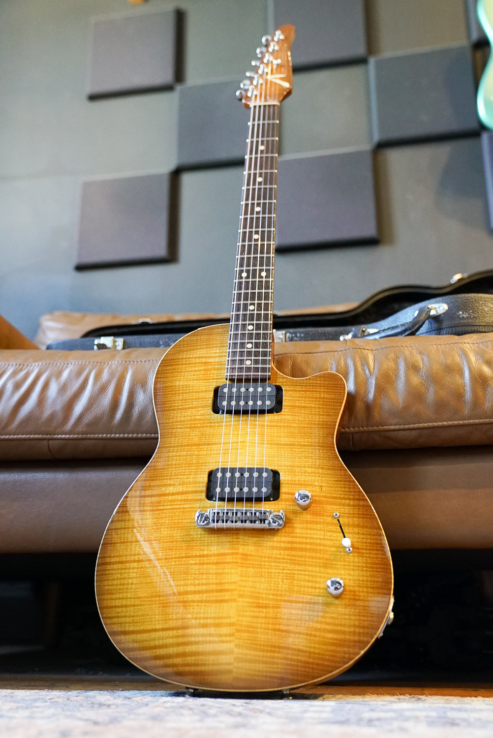 Pre-Owned Tom Anderson Atom "2007