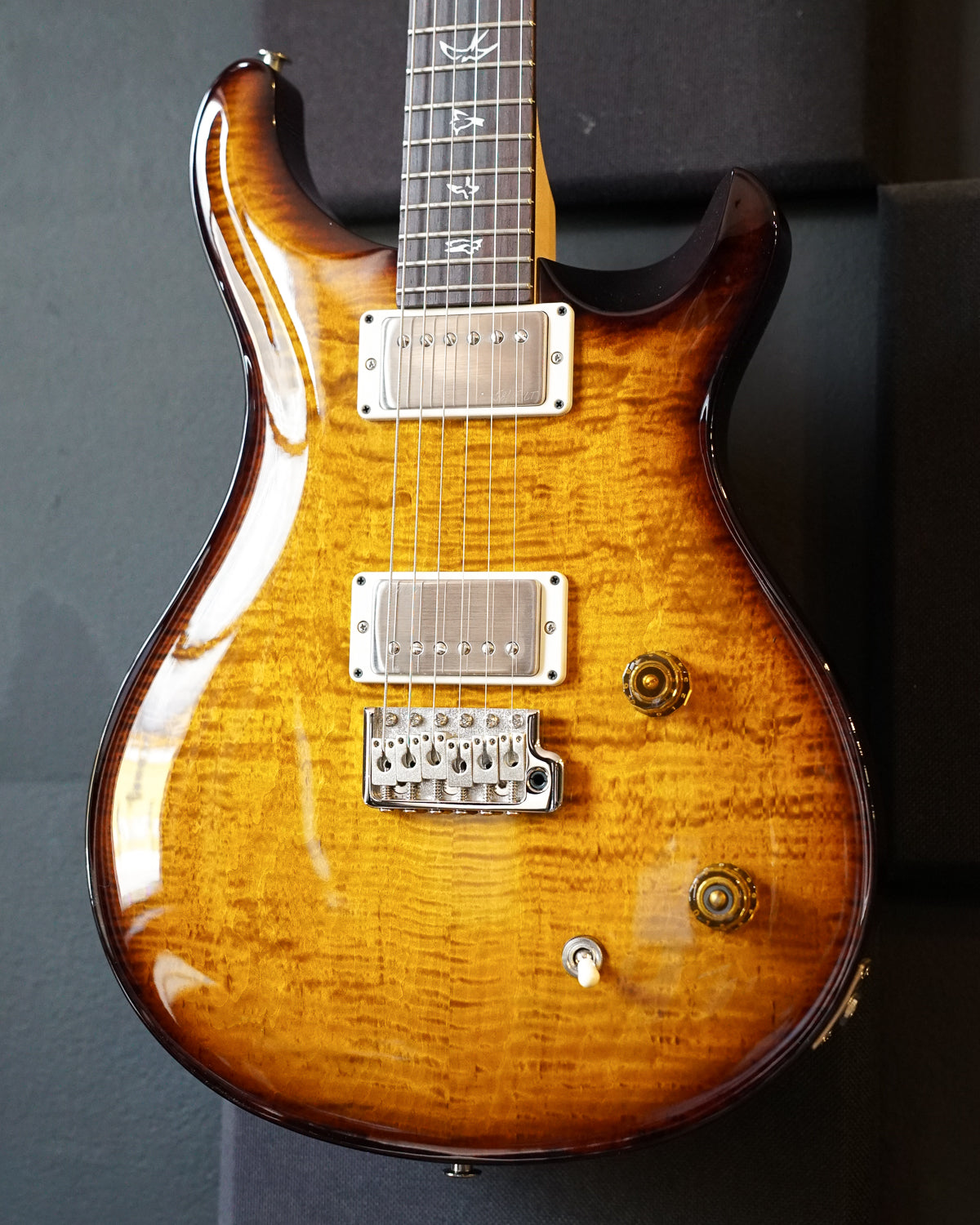 PRS CE22 Limited Edition, Black Amber