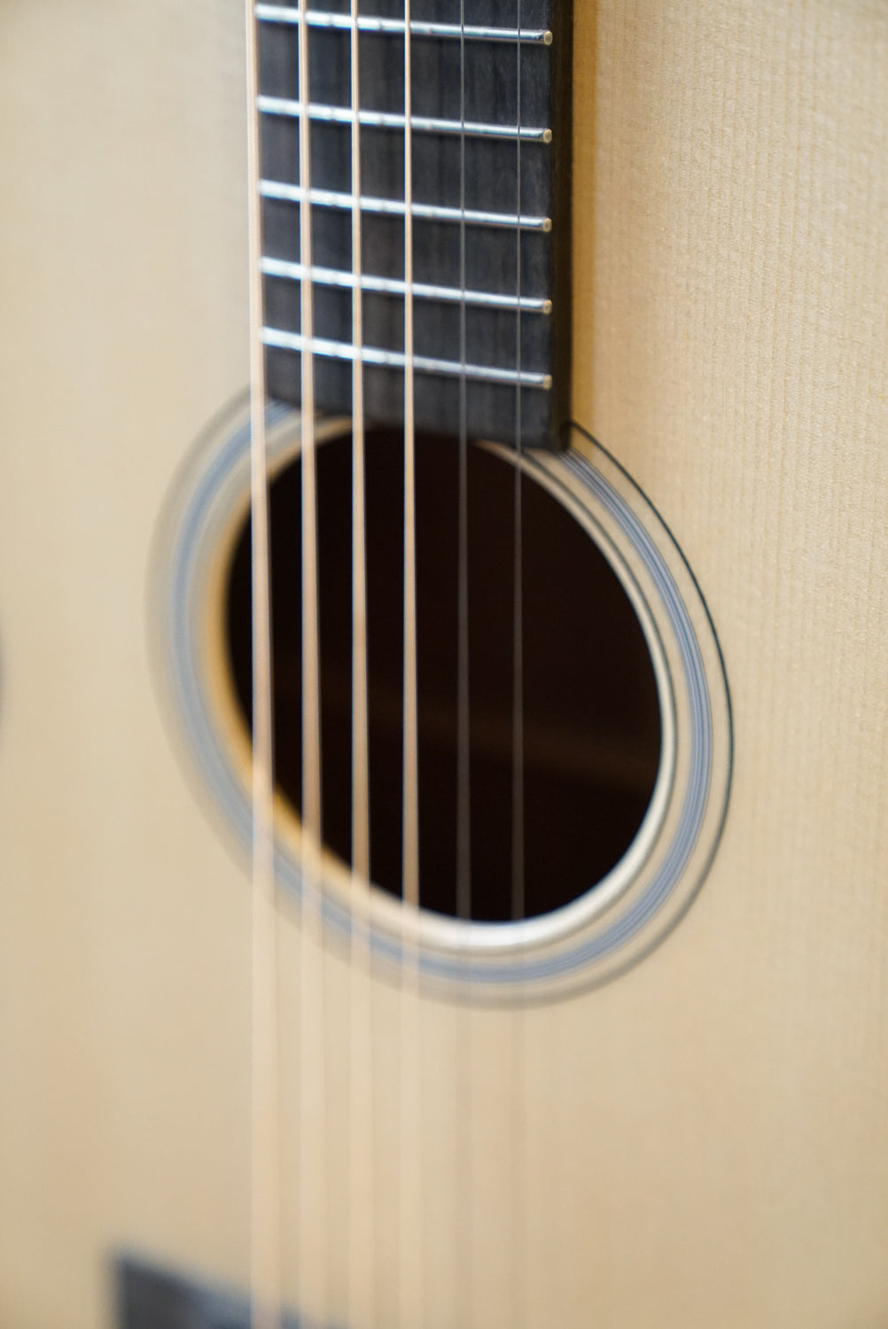 Martin Custom Shop 0-14F, Sitka Spurce / Flamed Mahogany