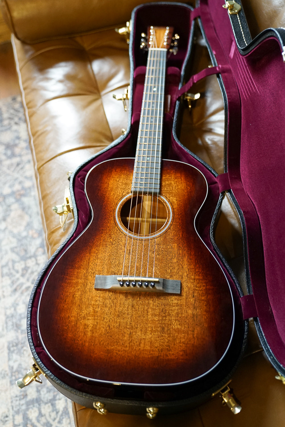Martin Custom Shop 0-14F, Flamed Mahogany, Tweedy Burst