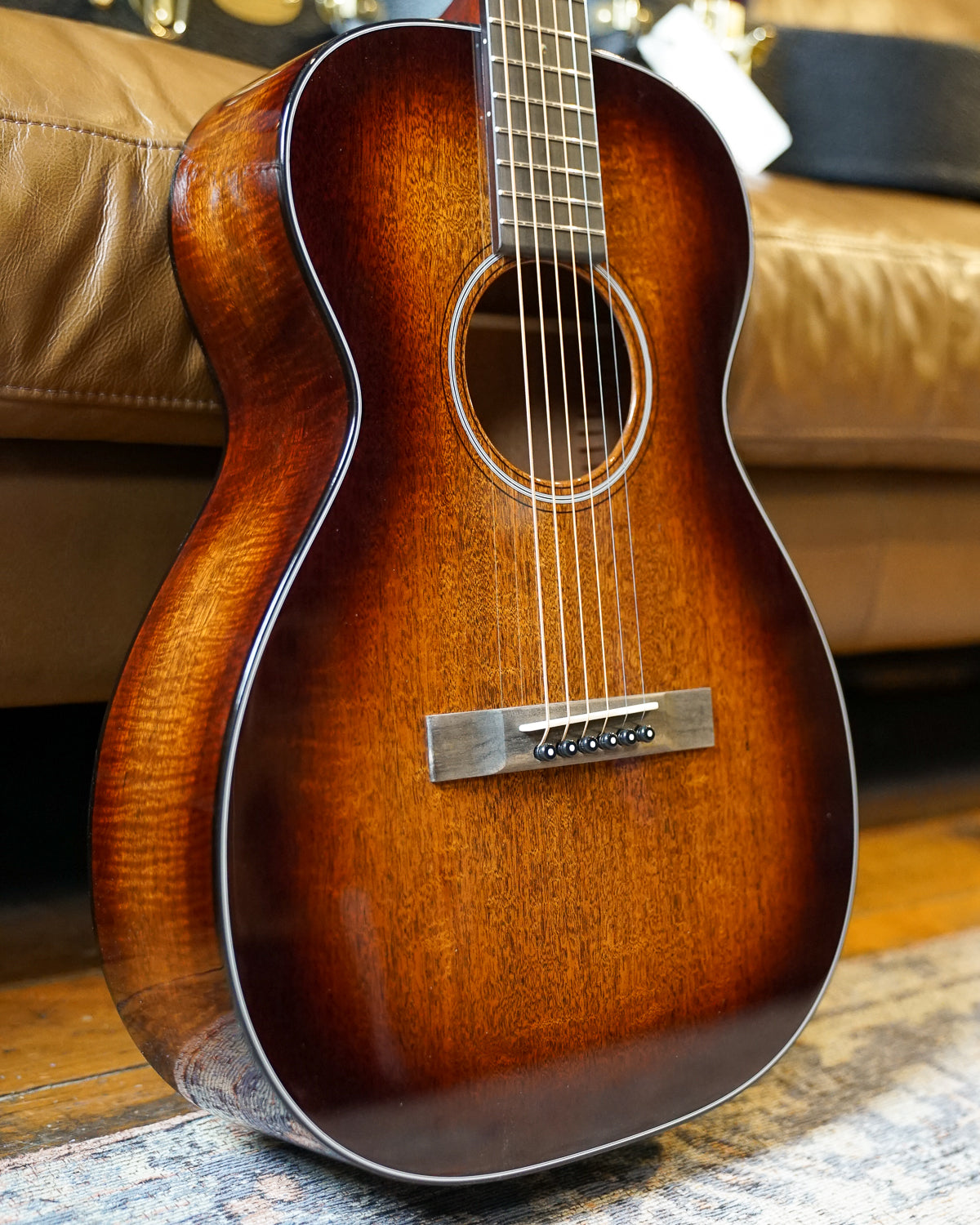 Martin Custom Shop 0-14F, Flamed Mahogany, Tweedy Burst