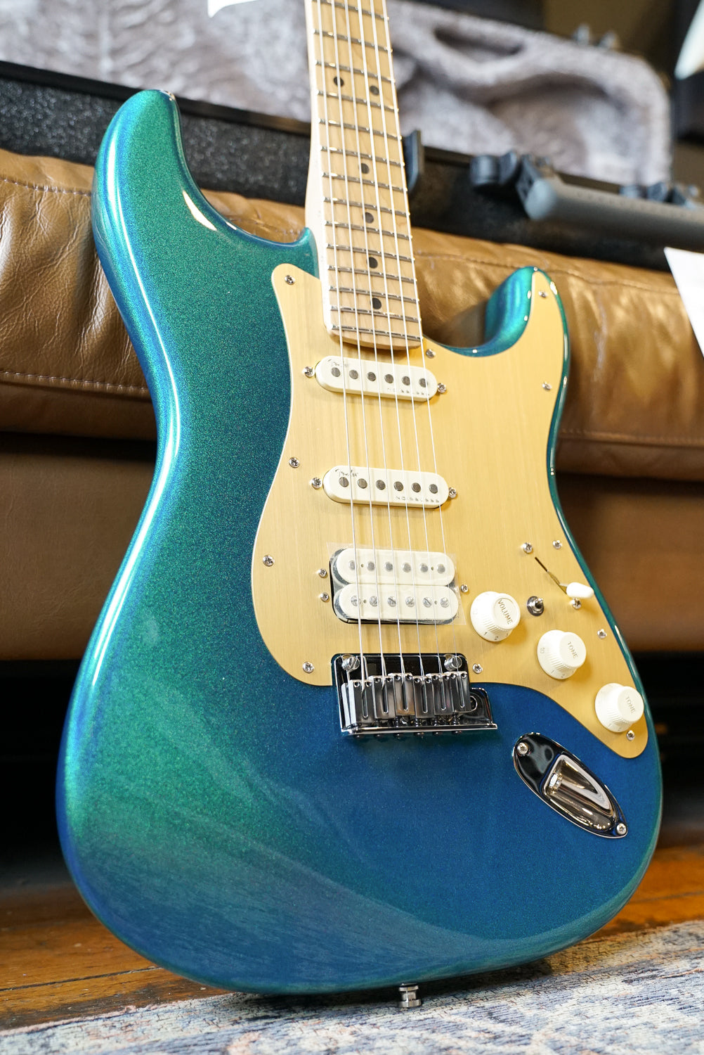Fender Dealer Exclusive American Ultra II Stratocaster HSS Aurora