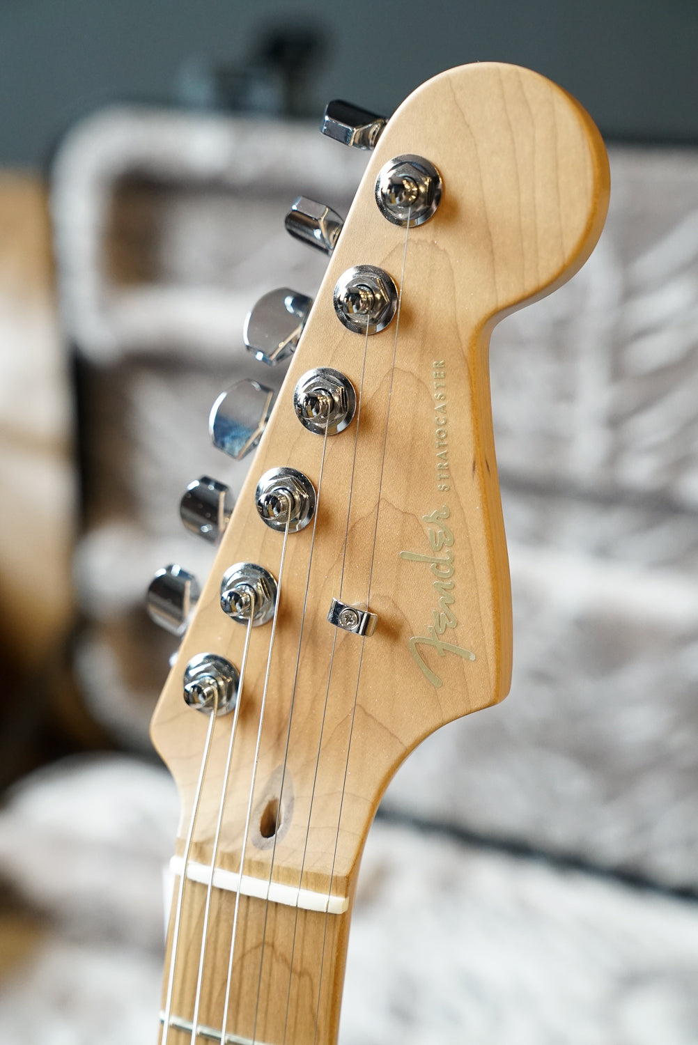 Fender Dealer Exclusive American Ultra II Stratocaster HSS Aurora