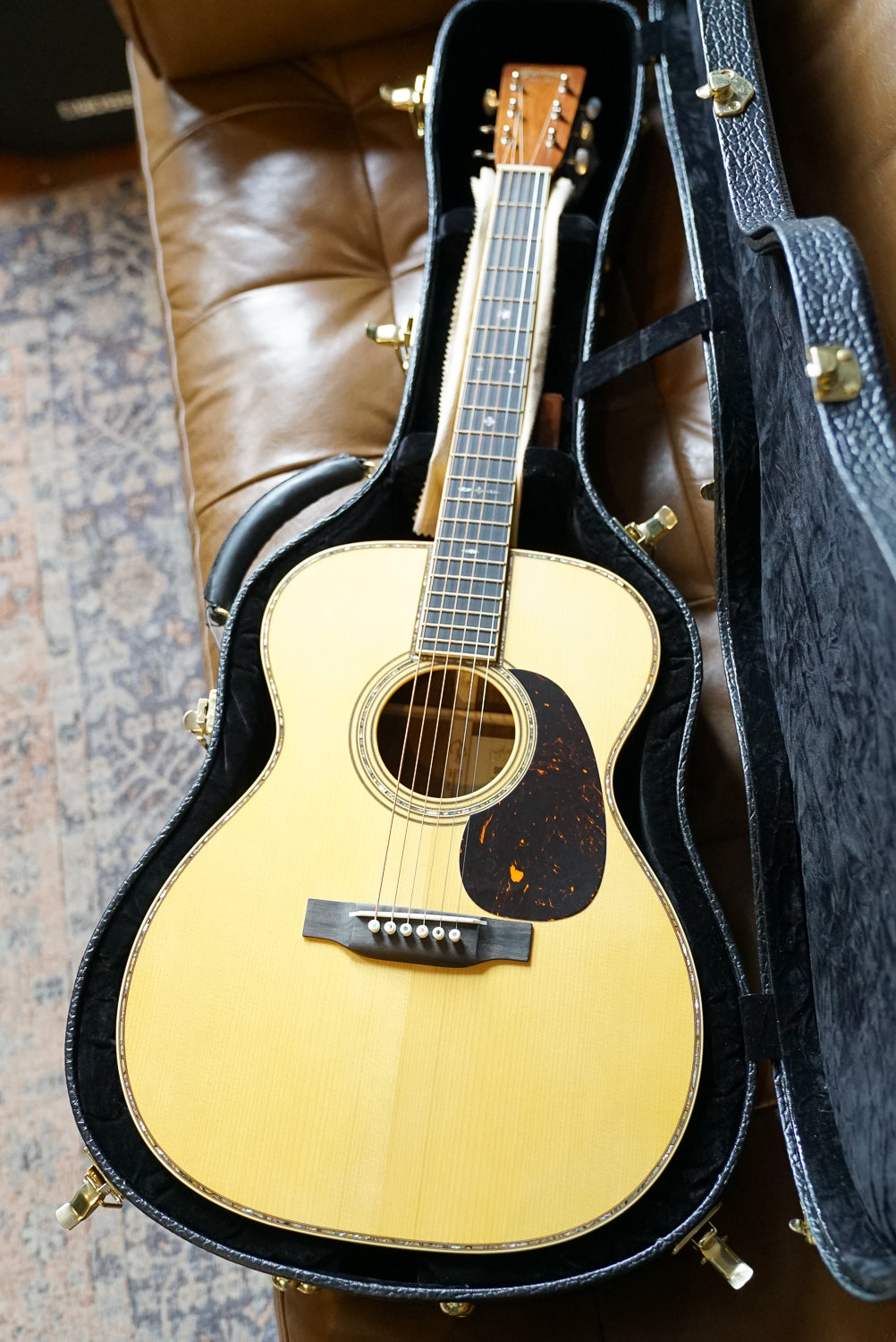Martin 000-42EC 30th Anniversary Eric Clapton Signature Acoustic