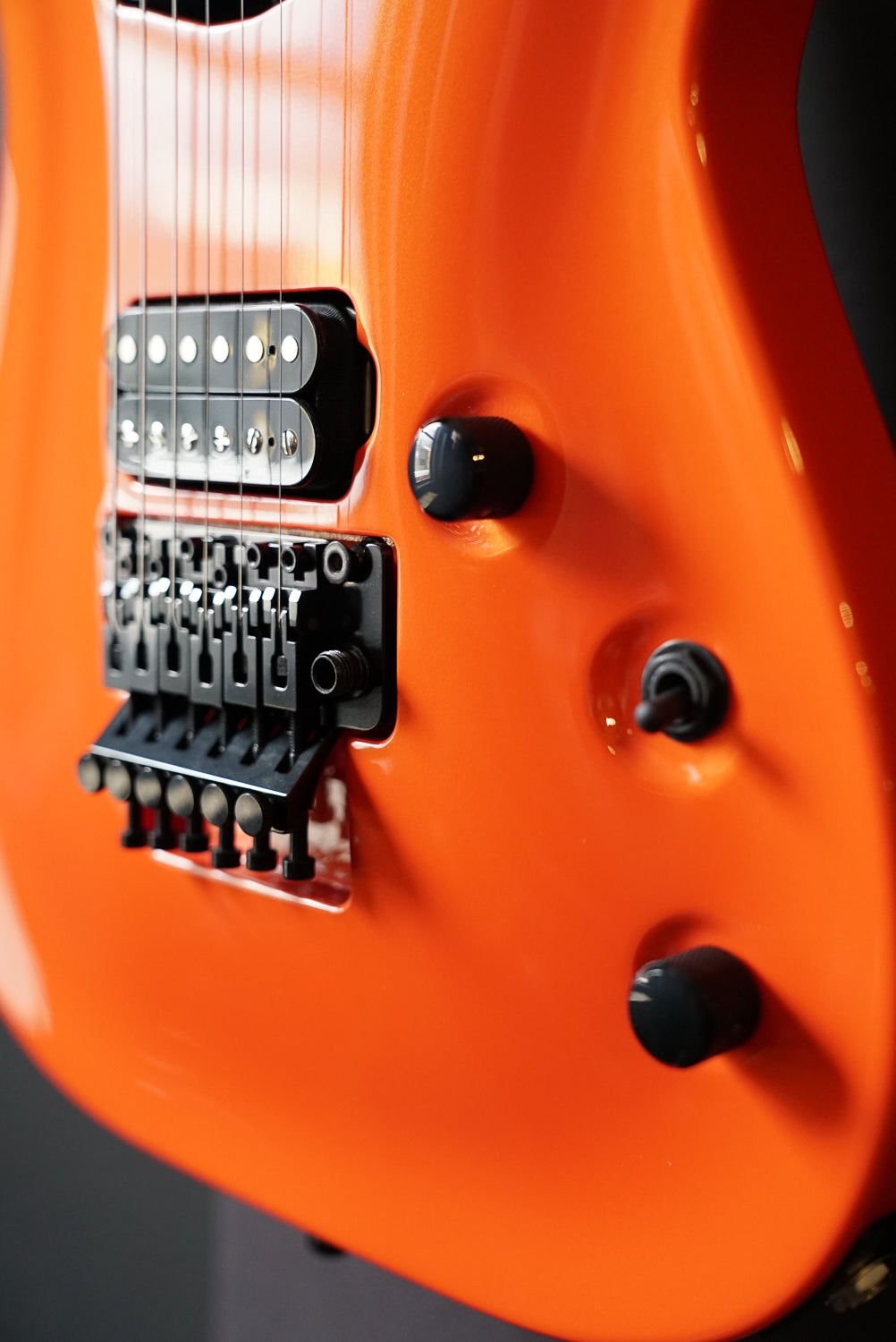 ESP Custom Shop Horizon-I, Arancia Atlas