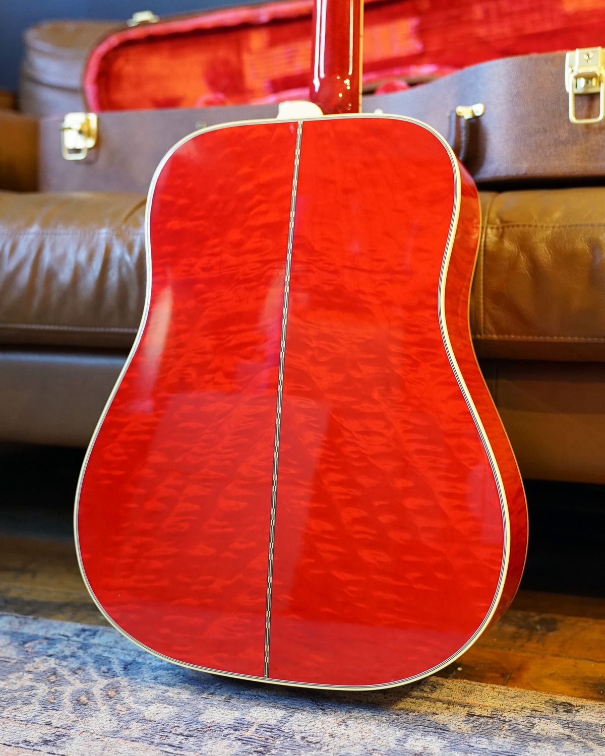 Pre-Owned Gibson Dove Original, Antique Natural, AAAAA Select Maple "2023