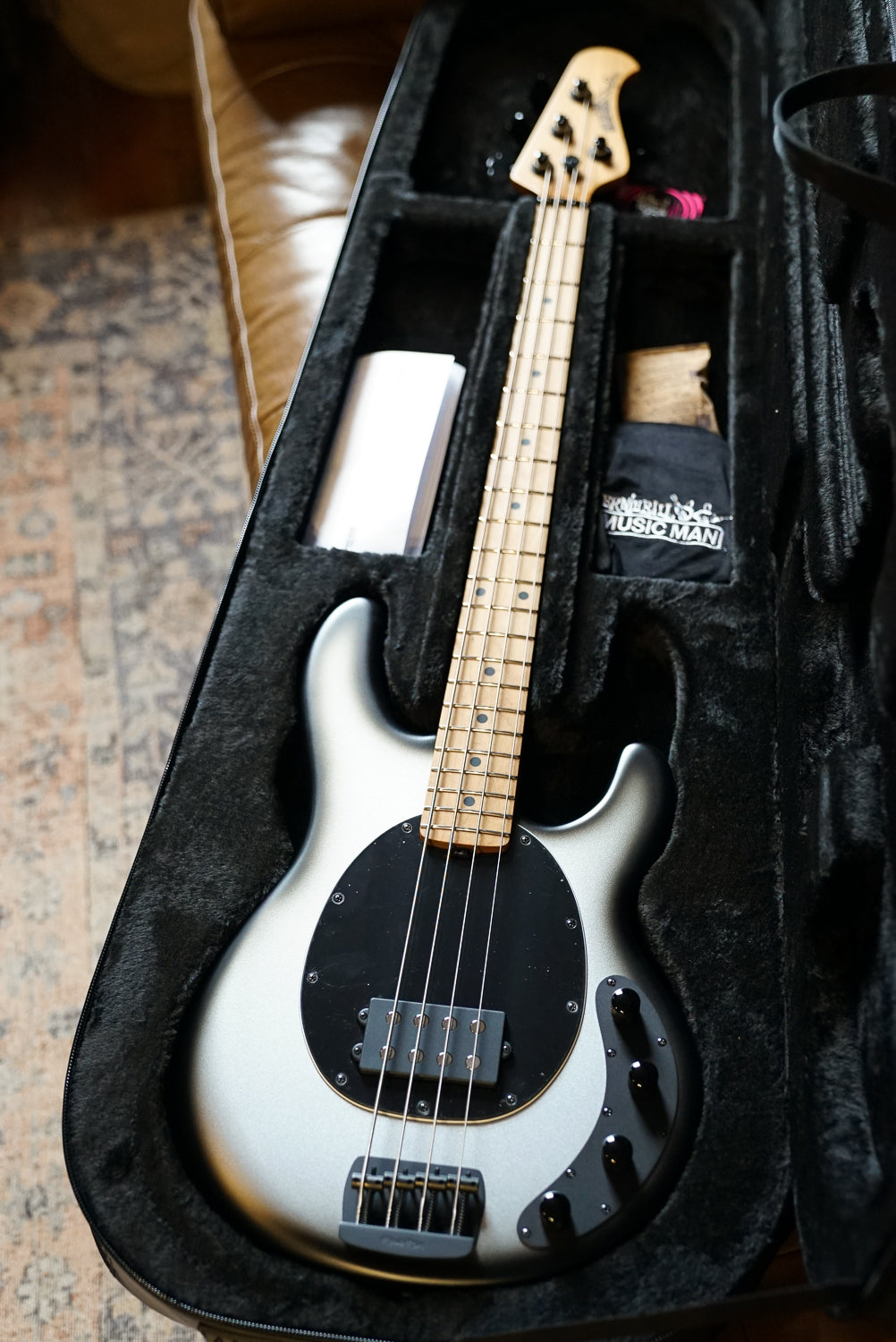 Music Man StingRay Special - Black Rock