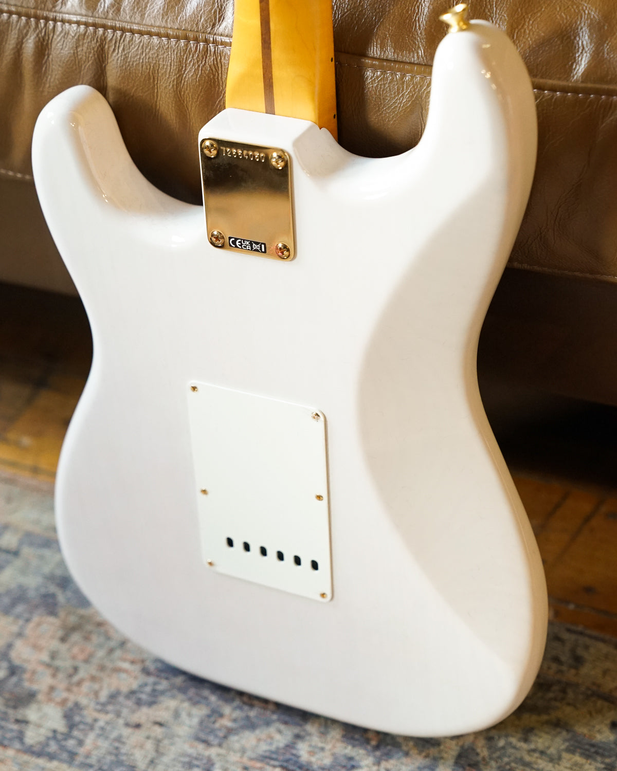Fender Limited Edition American Vintage II 1957 Stratocaster, Flame Maple Fingerboard, White Blonde