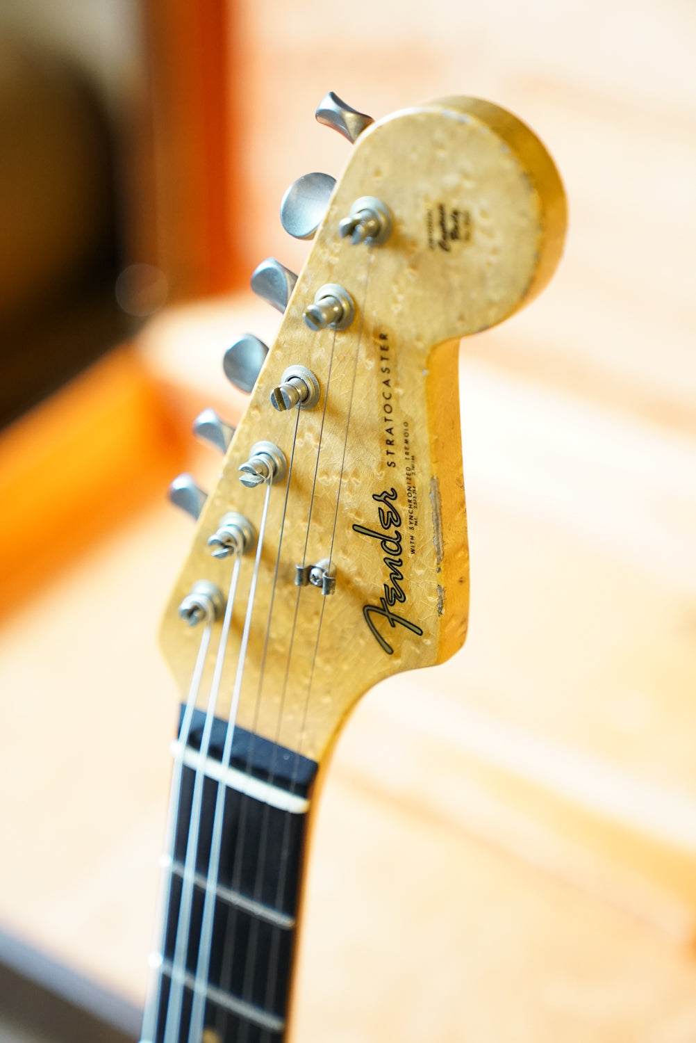 Pre-Owned Fender Master Built Greg Fessler 1962 Stratocaster Journeyman Relic, Aged Red Sparkle "2025
