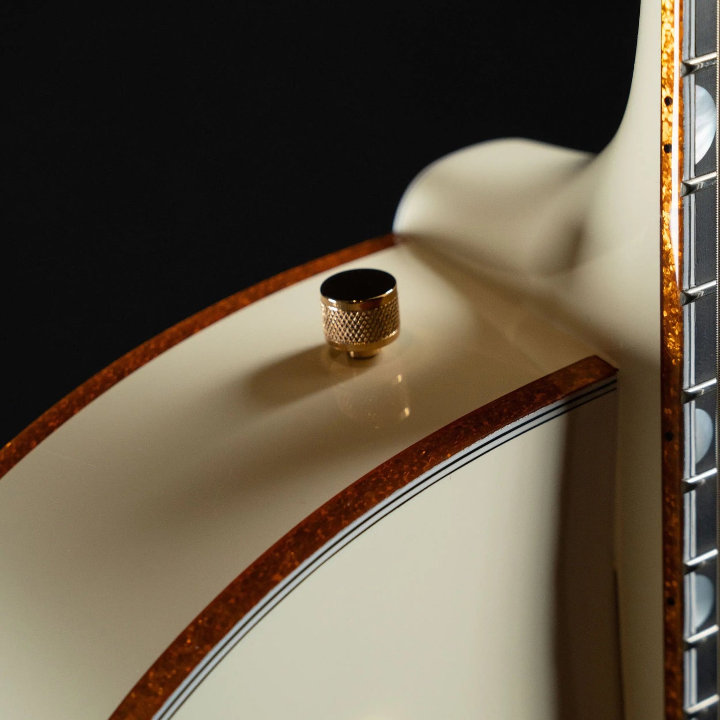 Gretsch G6136T-59 Vintage Select Edition '59 Falcon - White