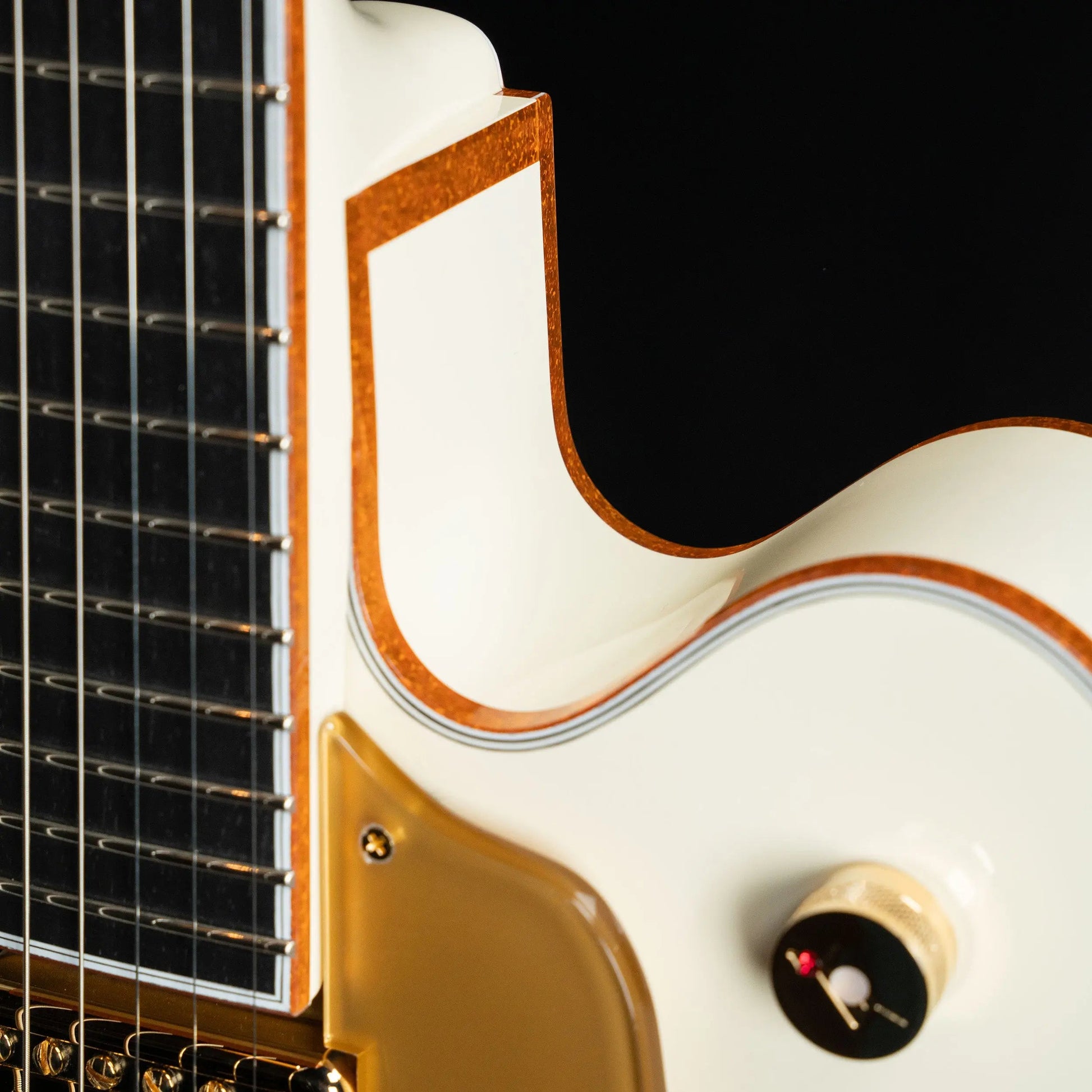 Gretsch G6136T-59 Vintage Select Edition '59 Falcon - White