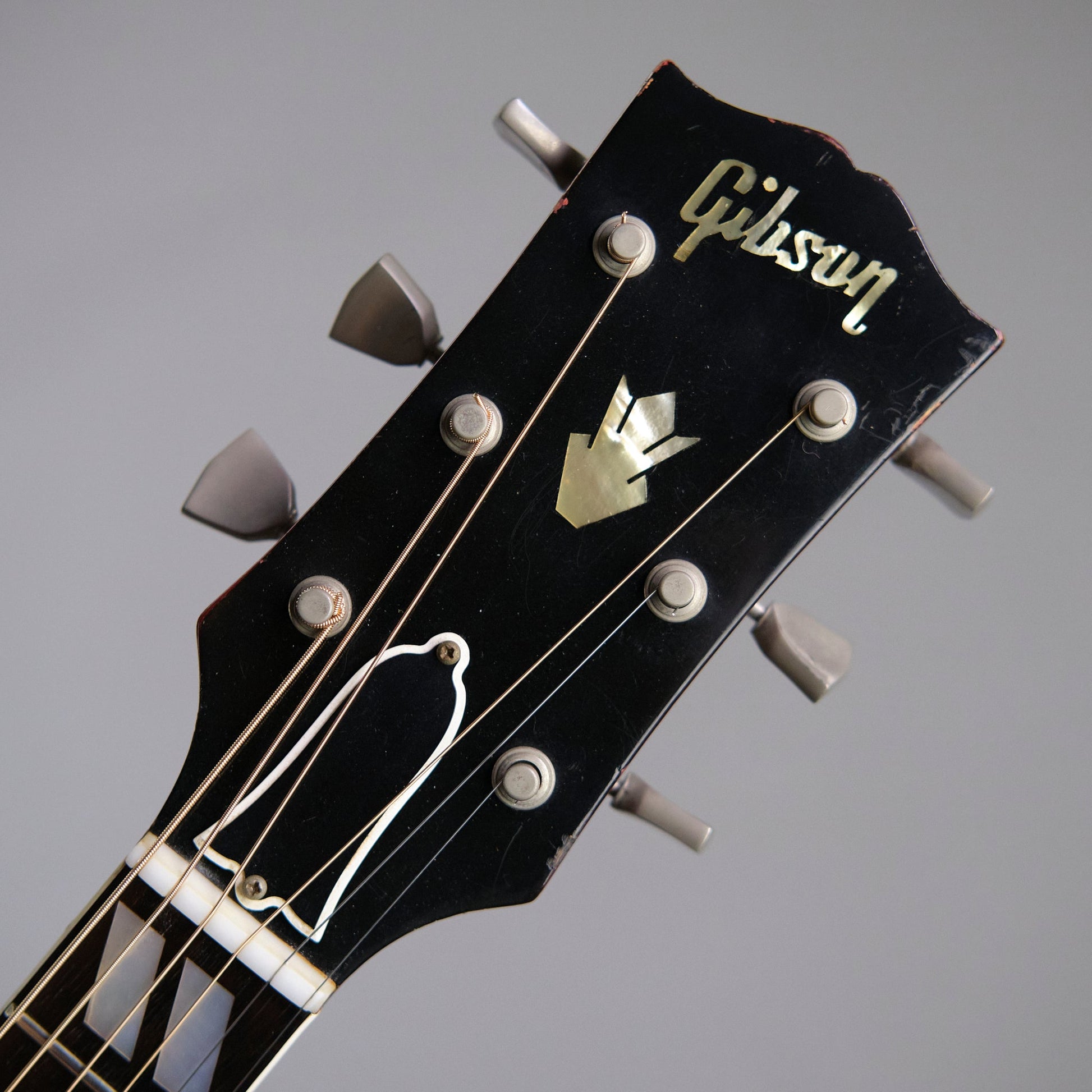 1962 Gibson Dove (USA, Cherry Sunburst, HSC)