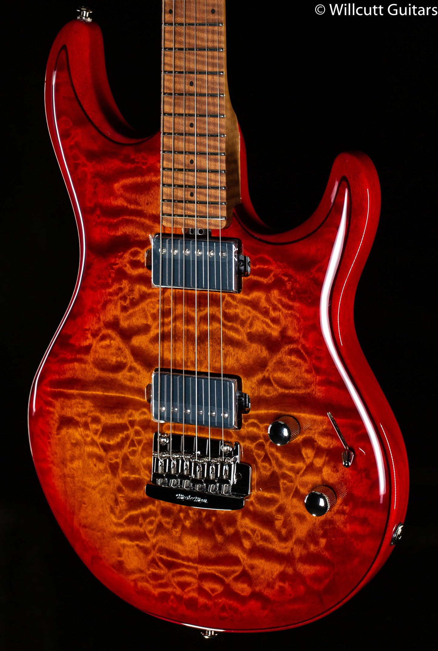 Ernie Ball Music Man Luke III HH Maple Top Lava Burst Quilt (372)