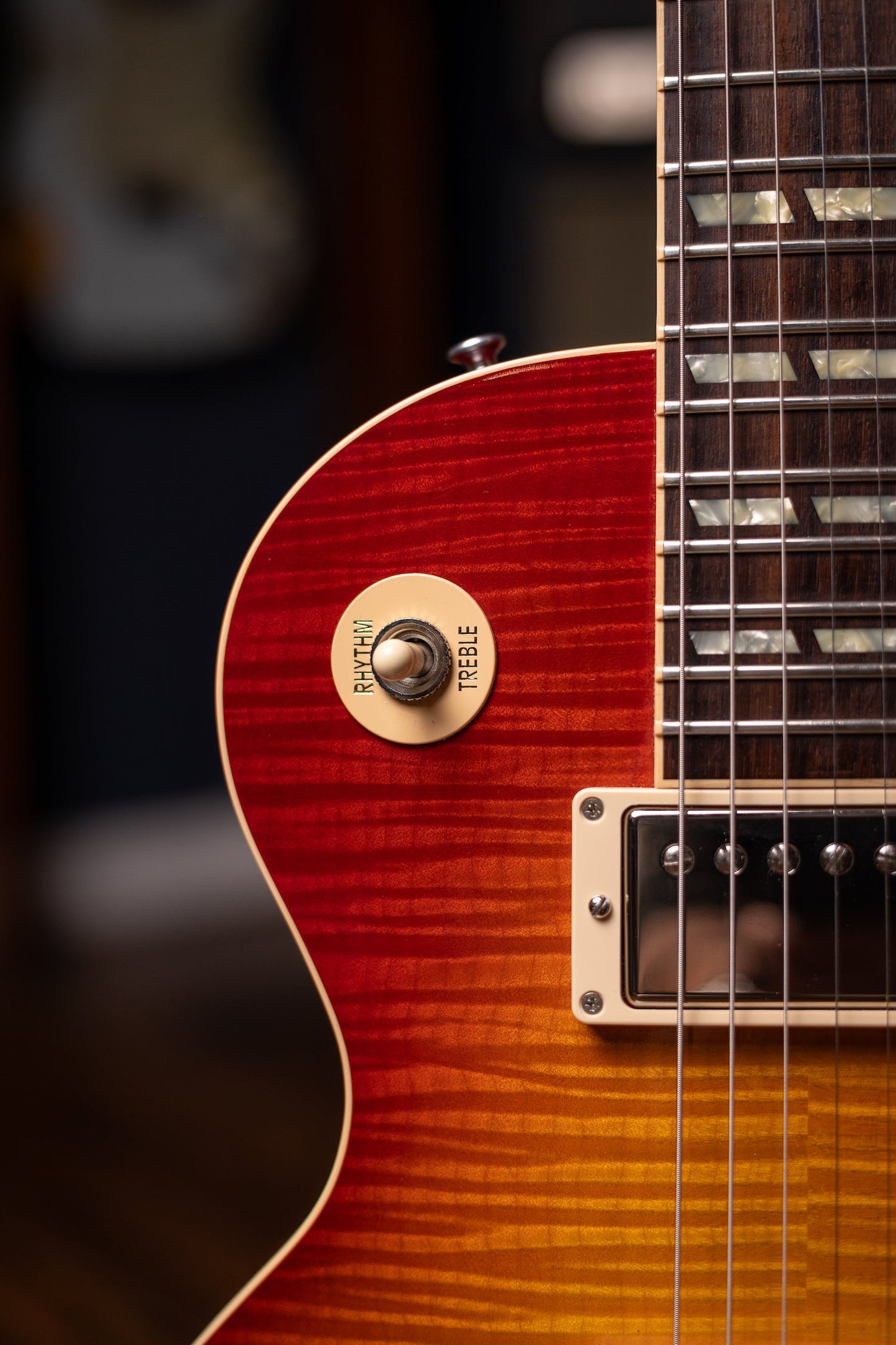 2014 Gibson Custom Shop Les Paul Long Scale Electric Guitar - Cherry Sunburst