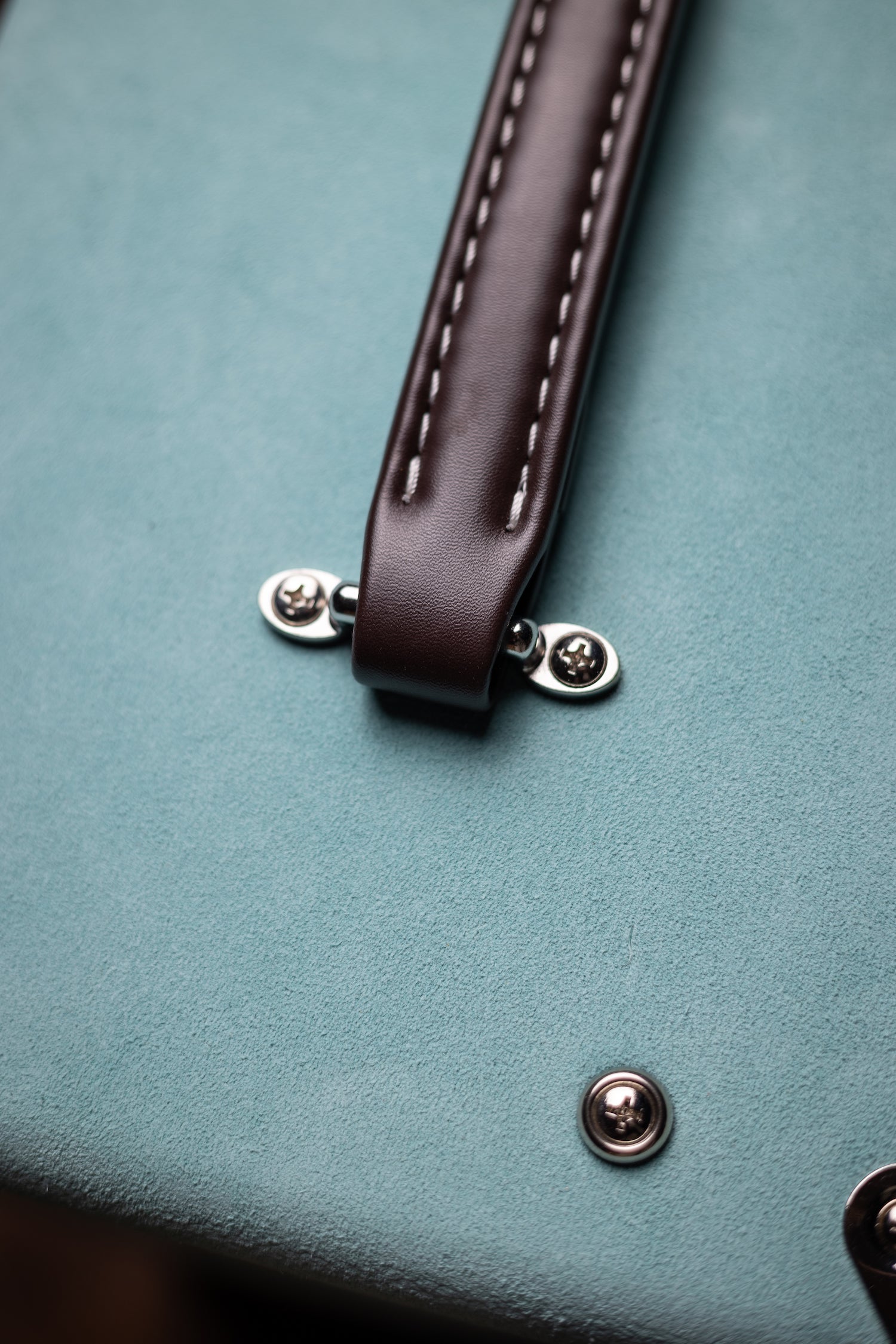 PRE-ORDER | Two-Rock Studio Signature Combo - Silver Anodize, Mint Suede, Cane Cloth, Buckskin Piping, Silver Knobs