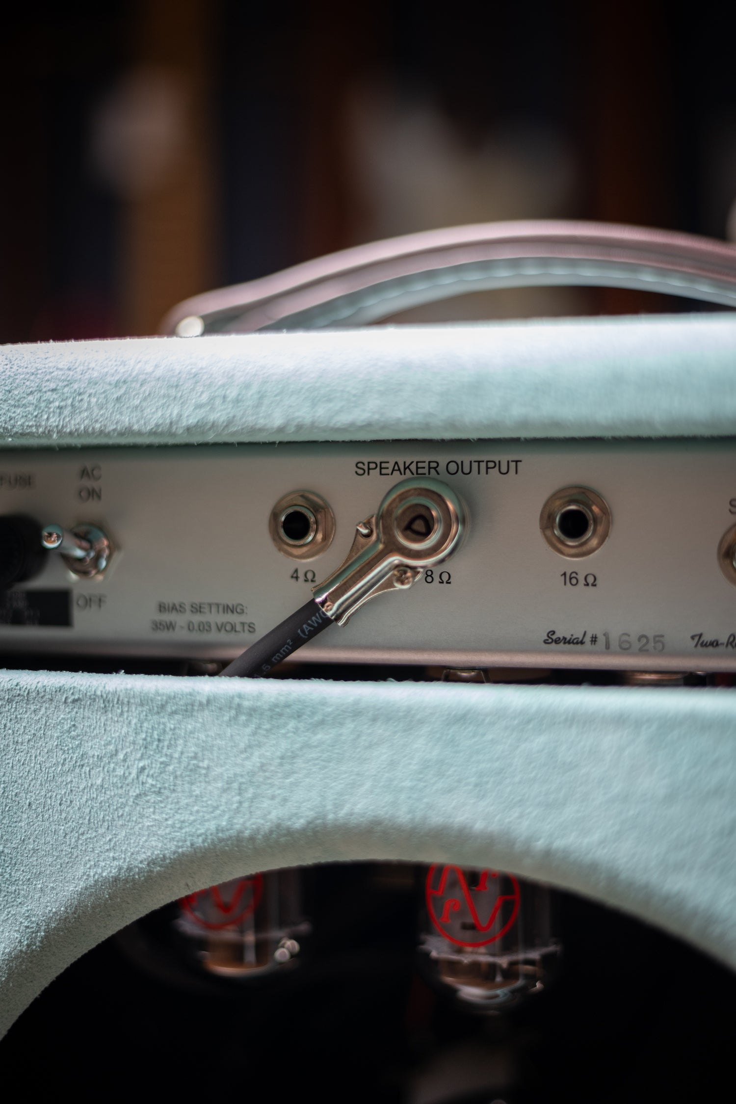 PRE-ORDER | Two-Rock Studio Signature Combo - Silver Anodize, Mint Suede, Cane Cloth, Buckskin Piping, Silver Knobs