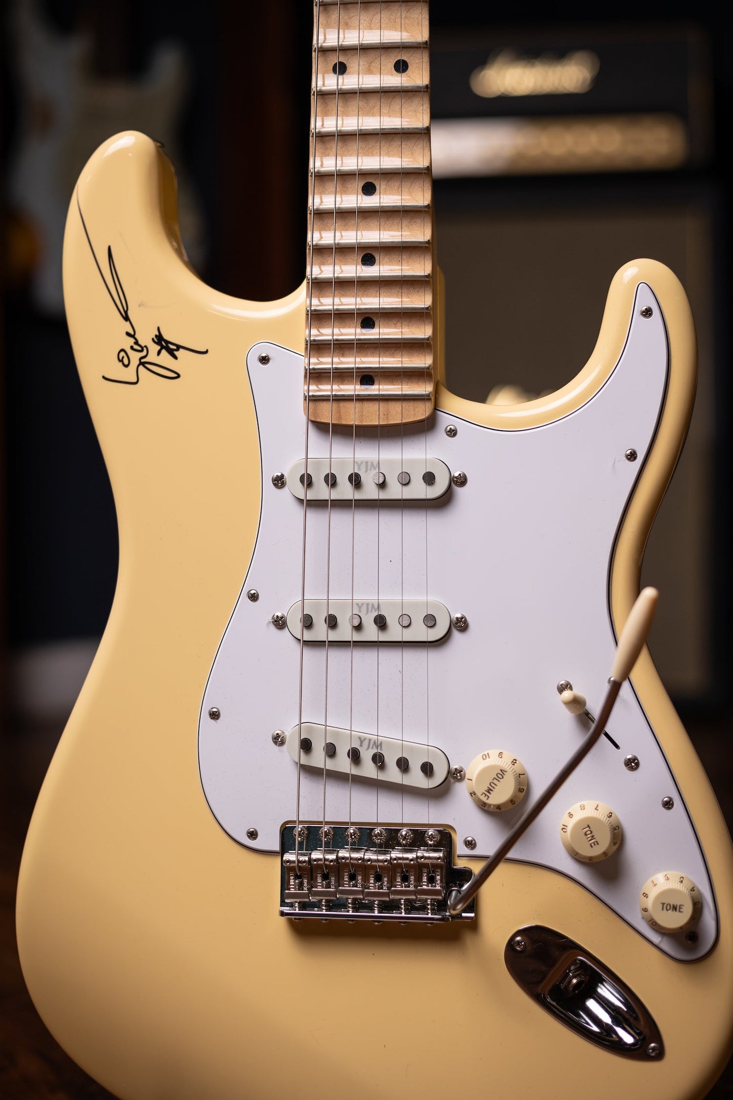 2019 Fender YJM Yngwie Malmsteen Stratocaster - Vintage White + Fender Yngwie Malmsteen Overdrive Pedal Signed Set