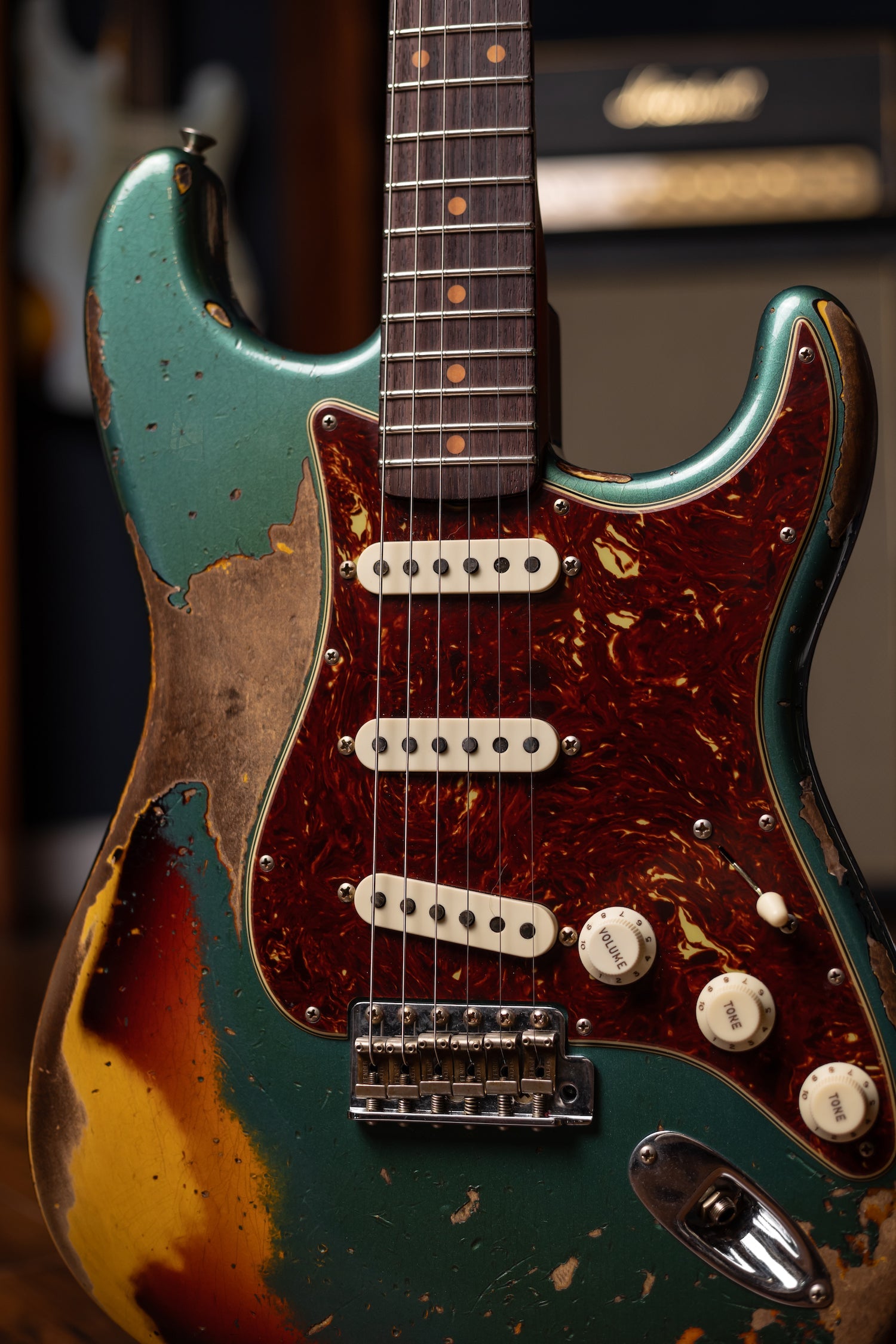2024 Fender Custom Shop Limited Editon Roasted Maple ‘61 Stratocster Super Heavy Relic Electric Guitar - Sherwood Over Sunburst