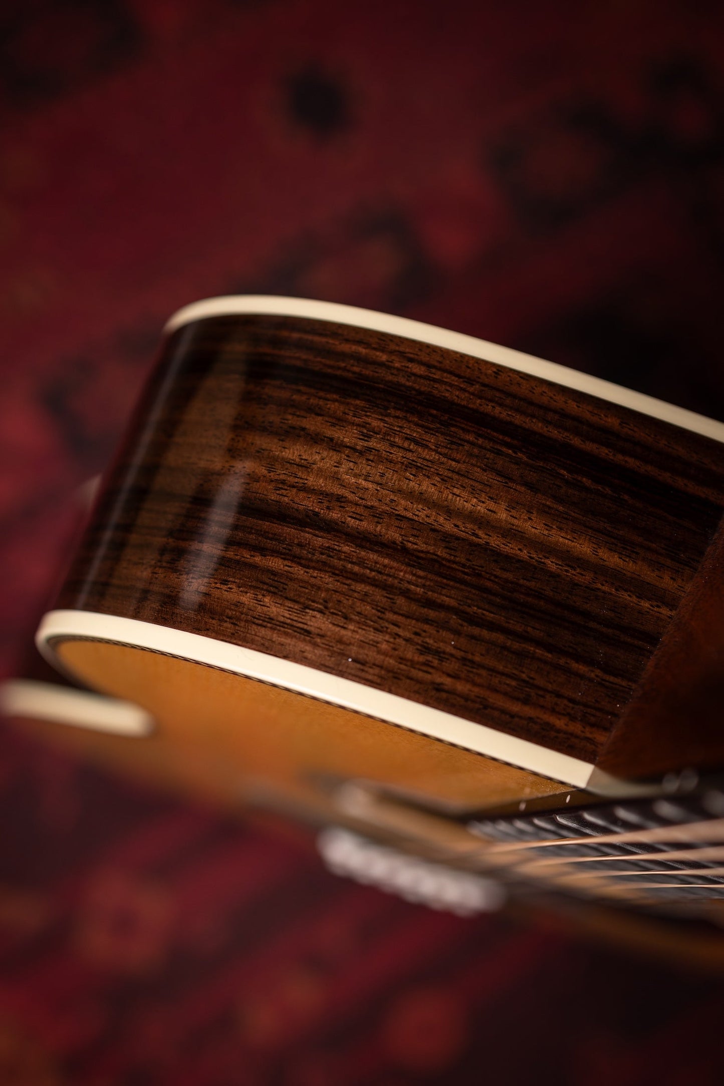 Martin OM-28E Standard L.R. Baggs Orchestra Model Acoustic-Electric Guitar  - Natural