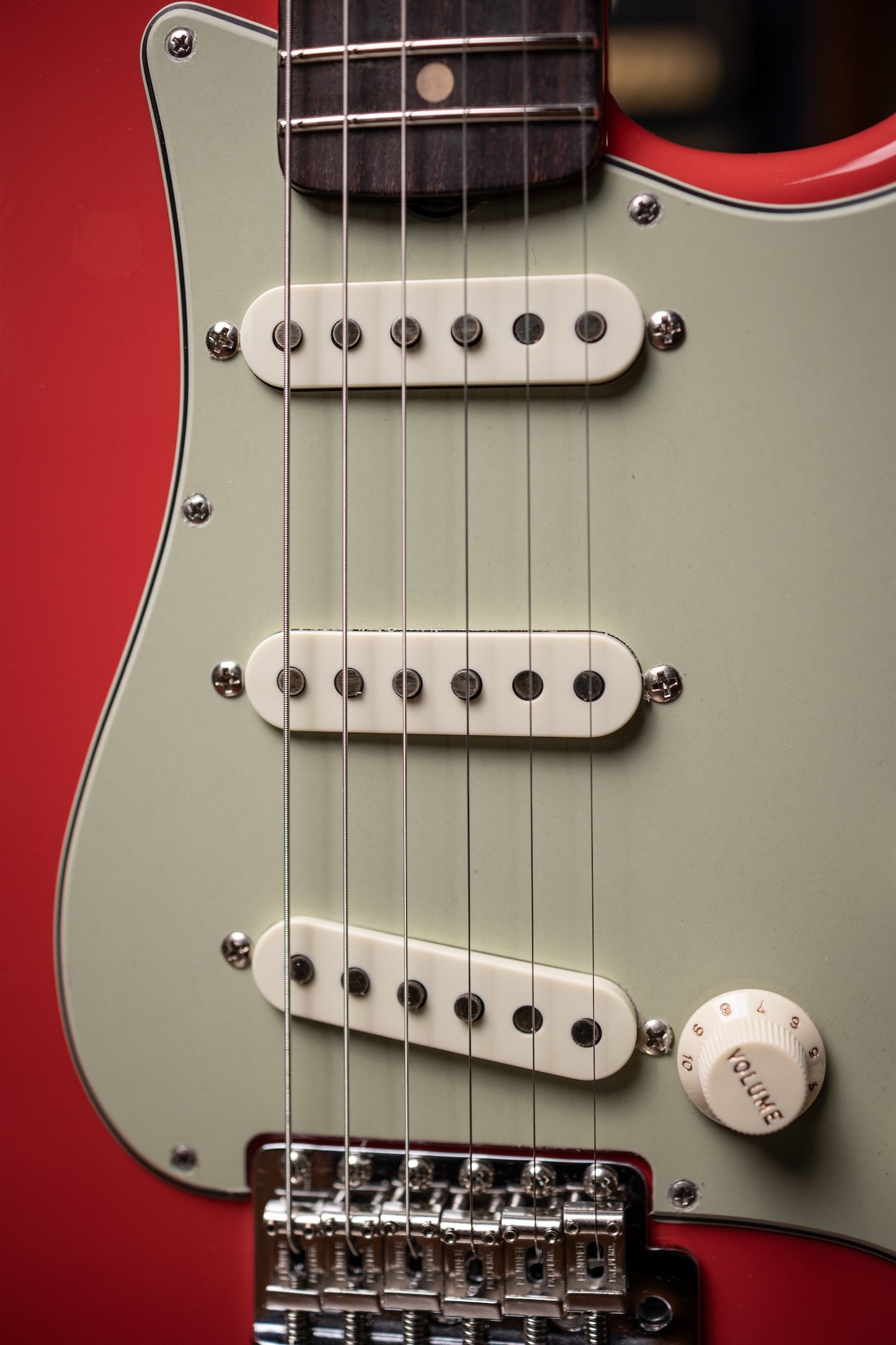 Fender Custom Shop Vintage Custom 1959 Stratocaster Electric Guitar - Fiesta Red