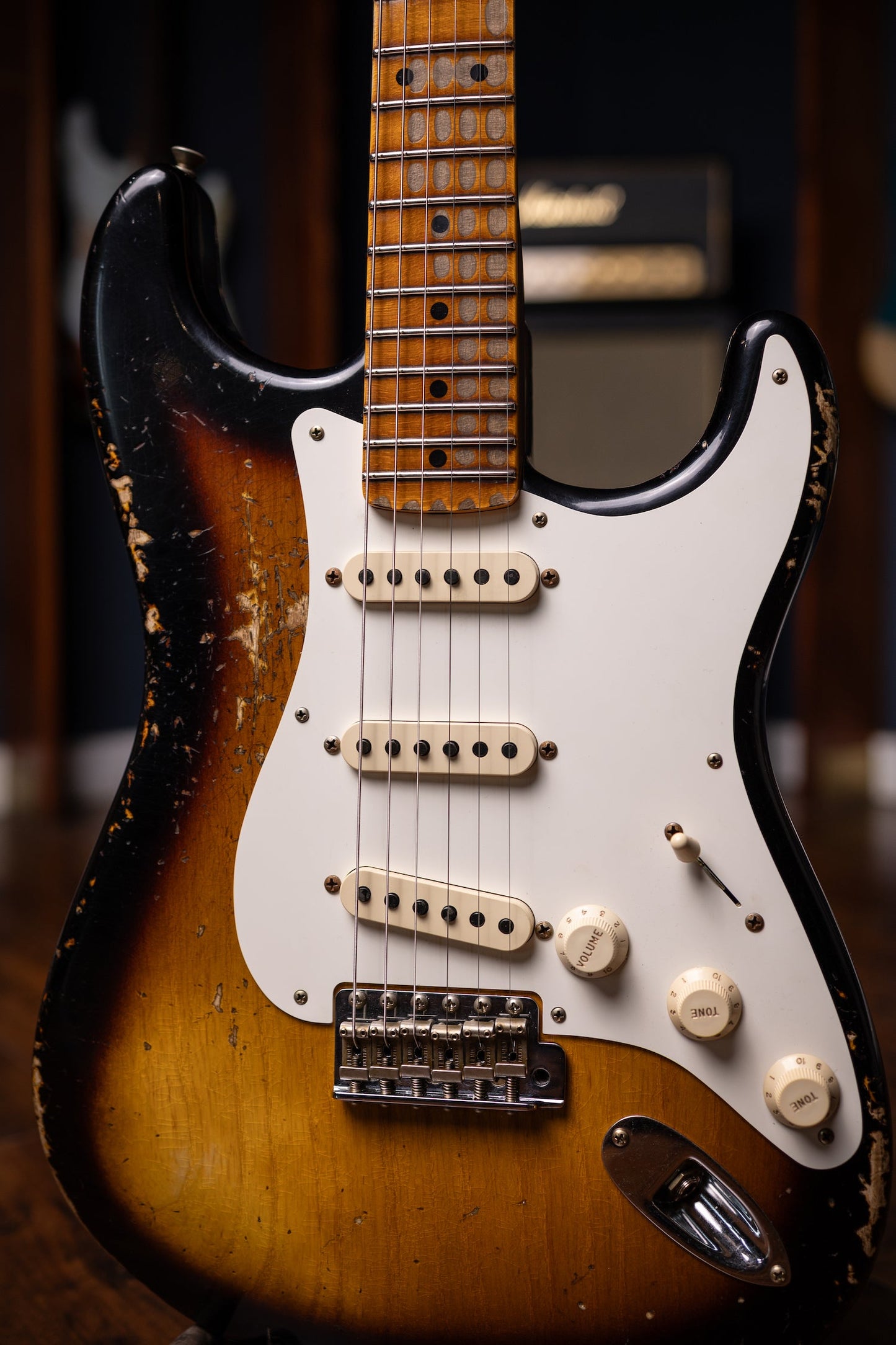 Fender Custom Shop Stratocaster 1957 Heavy Relic Electric Guitar - Aged 2-Color Sunburst