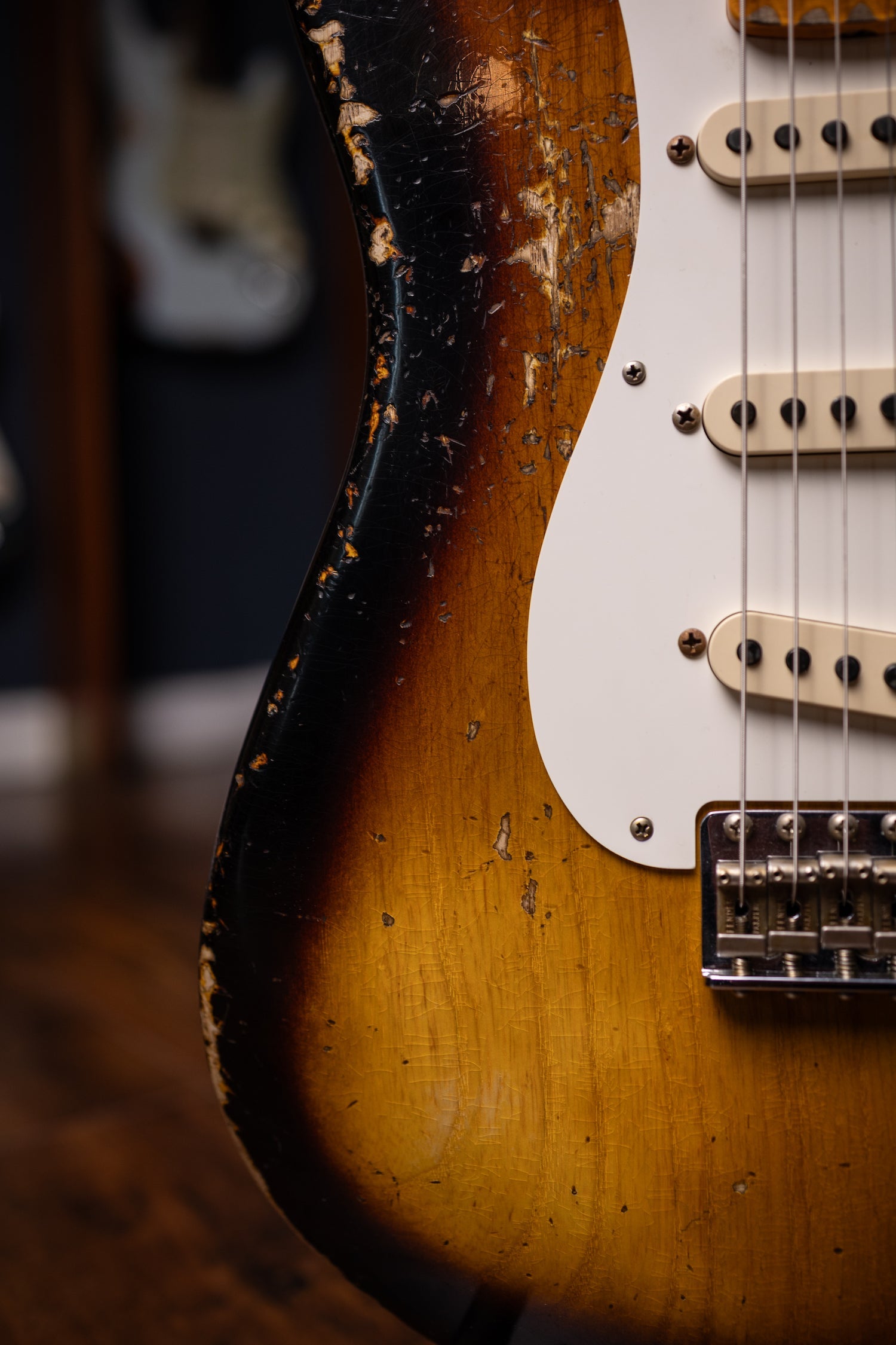 Fender Custom Shop Stratocaster 1957 Heavy Relic Electric Guitar - Aged 2-Color Sunburst