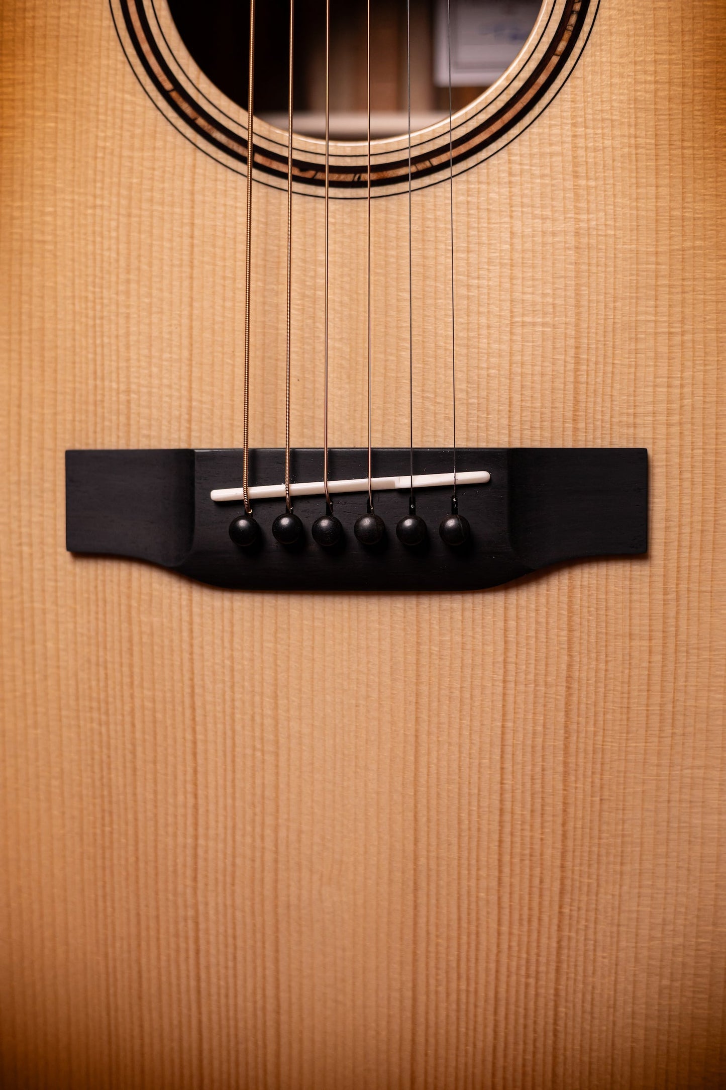 Bedell Revolution Orchestra Acoustic Guitar - Tanned Leather Burst