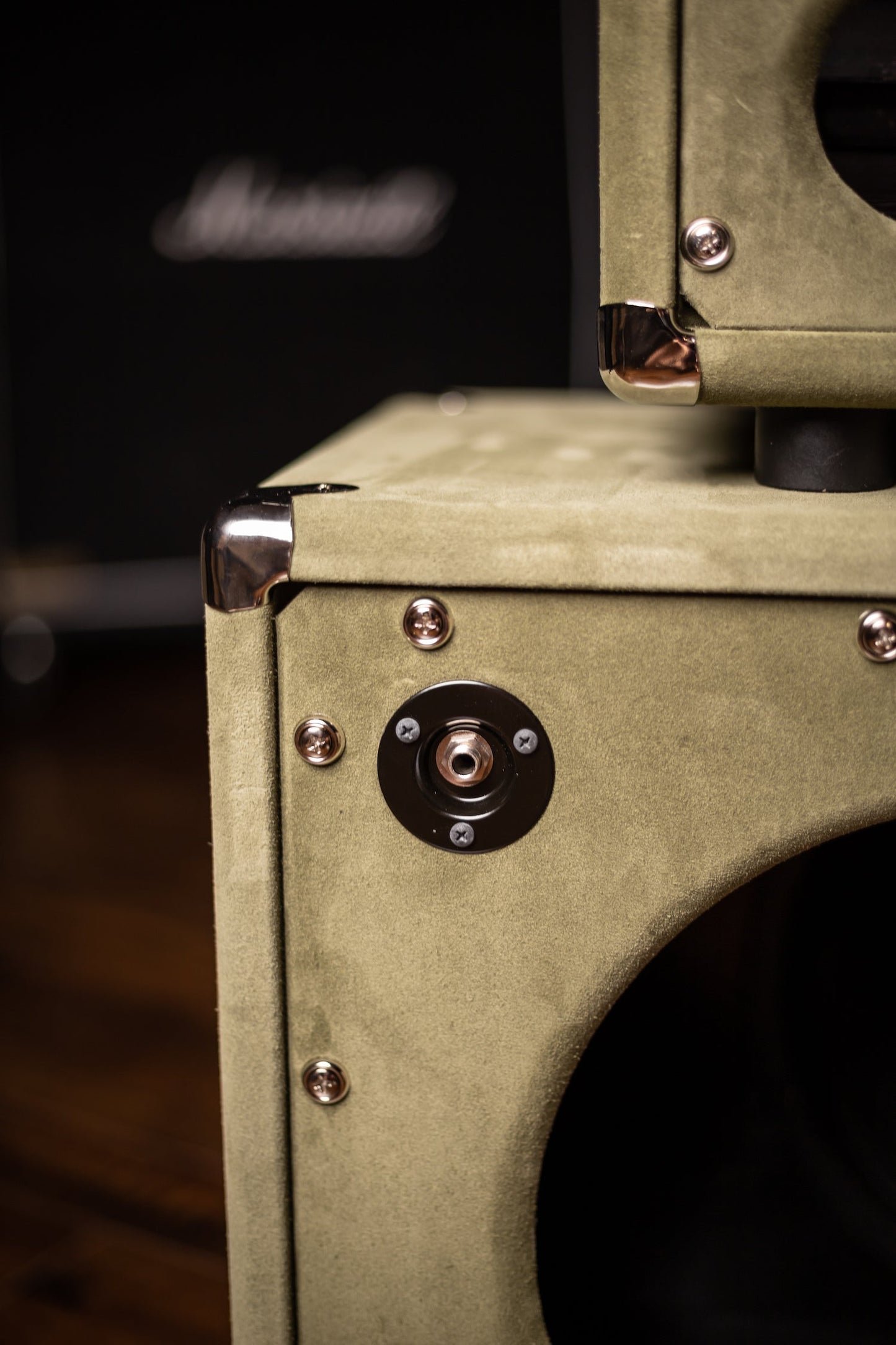 2022 Two-Rock Studio Signature 35 Watt Tube Head and 12-65B 1x12 Extension Cabinet - Moss Green Suede, Silver Chassis, Vintage Gold Grill, Silver Knobs
