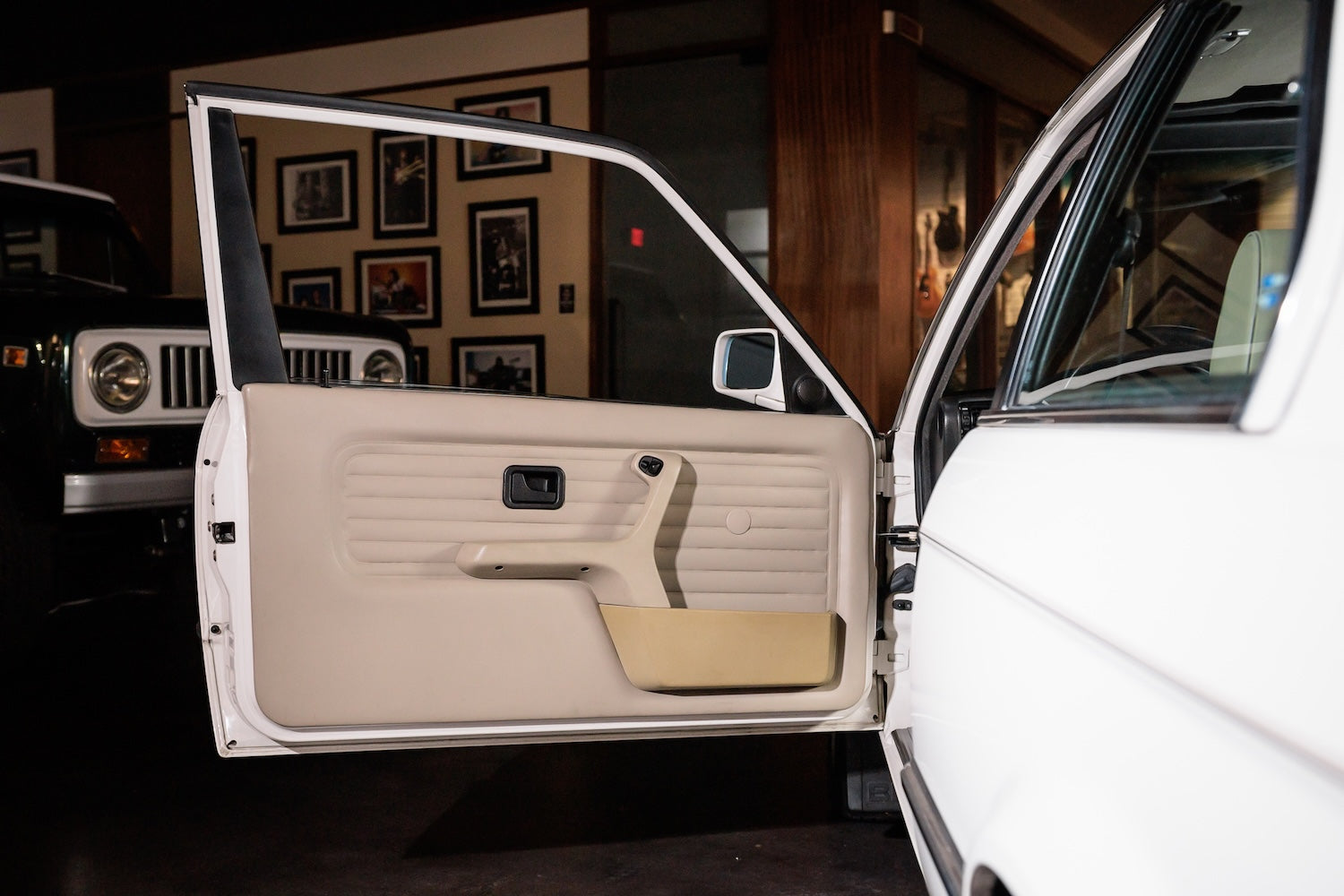 1987 BMW 325is Alpine White | SOLD