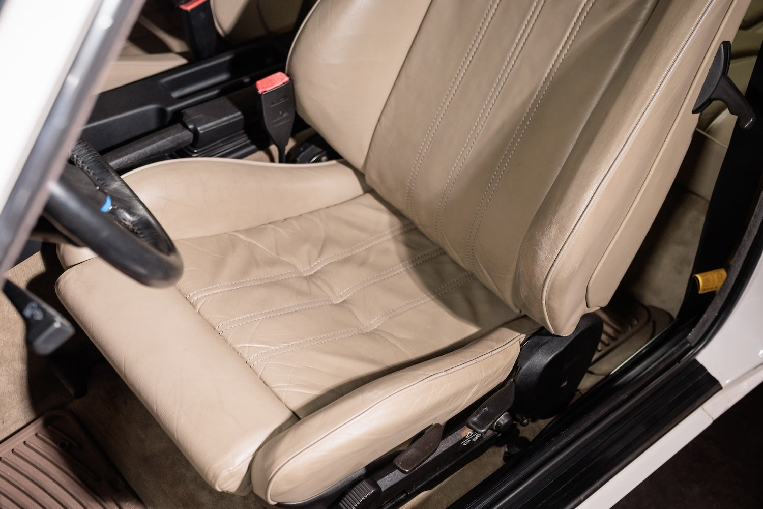 1987 BMW 325is Alpine White | SOLD