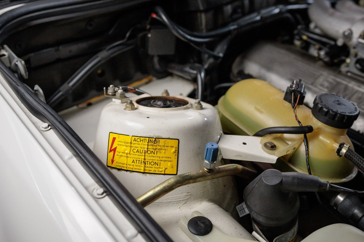 1987 BMW 325is Alpine White | SOLD