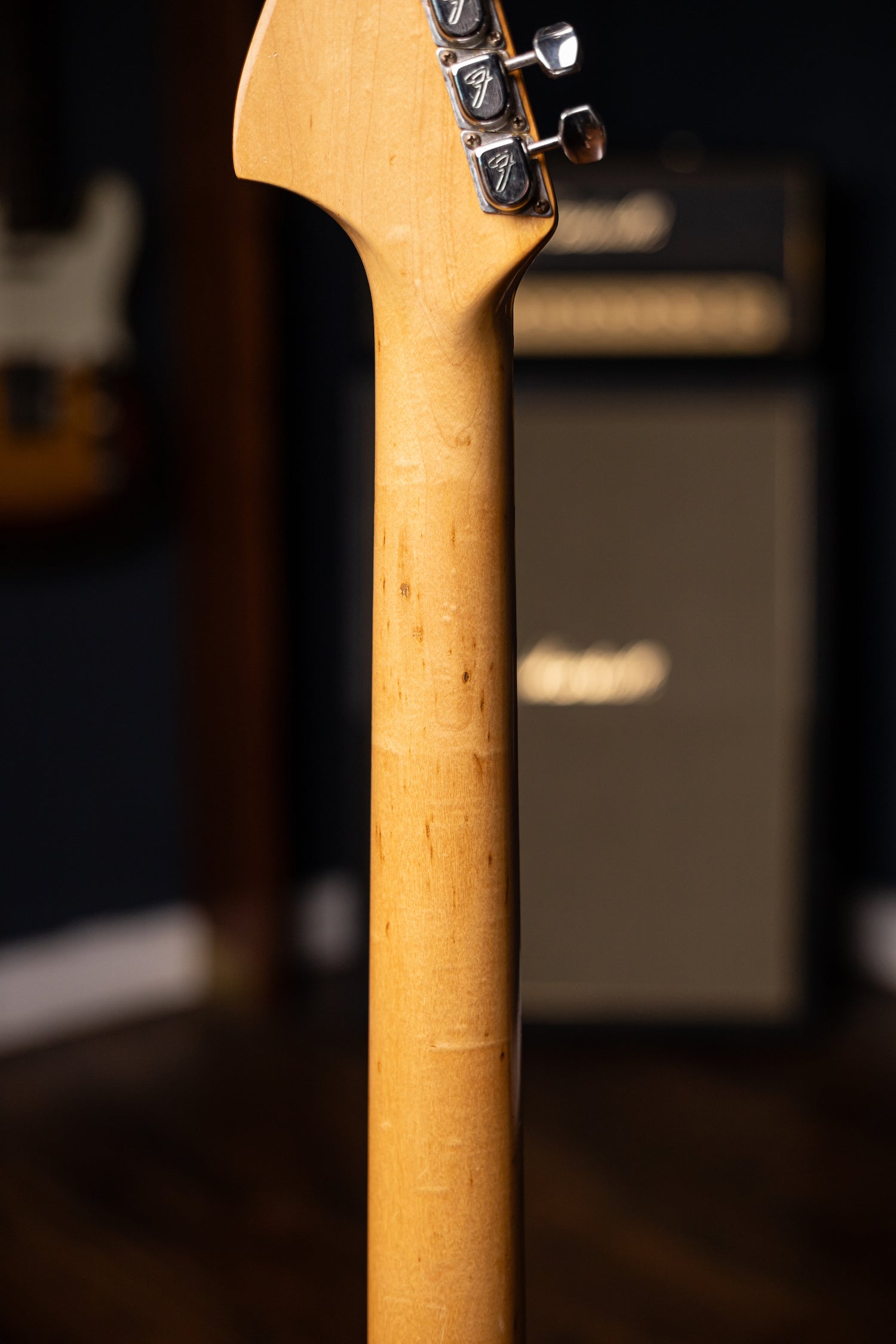 1969 Fender Stratocaster Electric Guitar - Sunburst