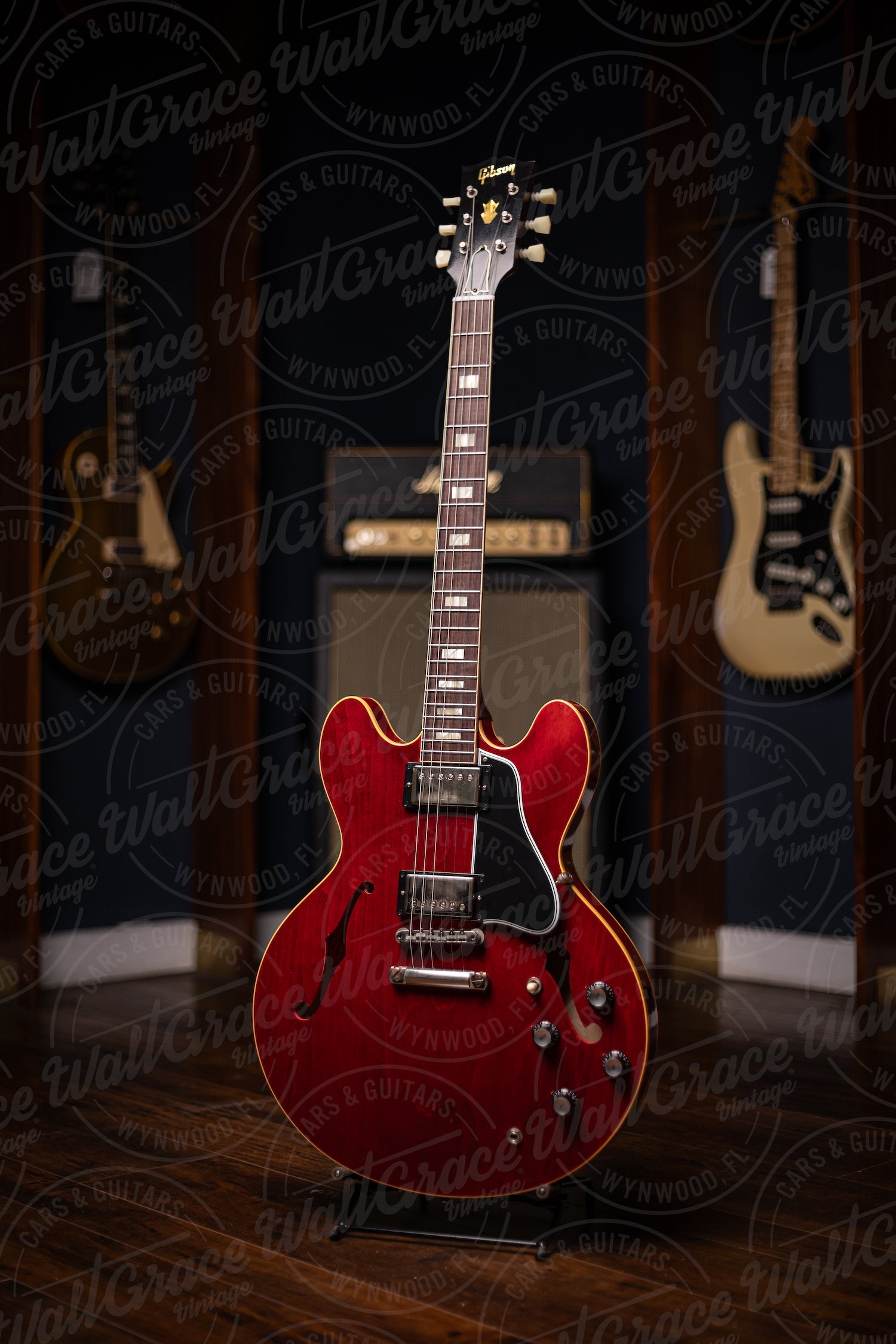 Gibson Custom Shop Murphy Lab 1964 ES-335 Reissue Ultra Light Aged Electric Guitar - Sixties Cherry