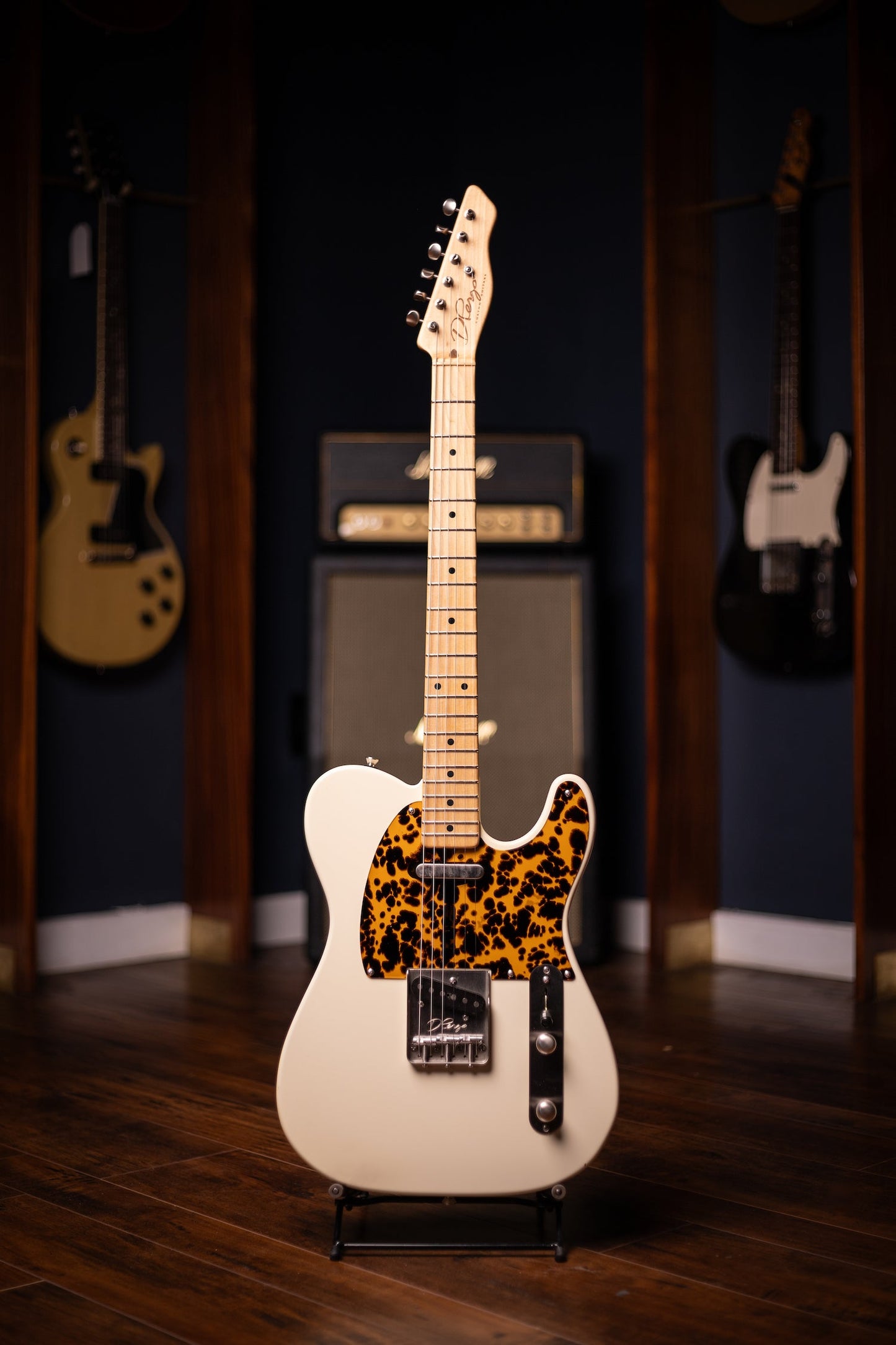 2010 D'Pergo Semi Hollow Electric Guitar - Aged Bakersfield