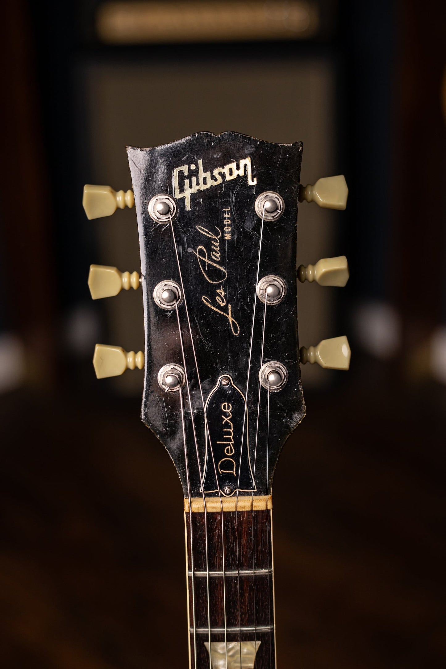 1971 Gibson Les Paul Deluxe Electric Guitar - Goldtop